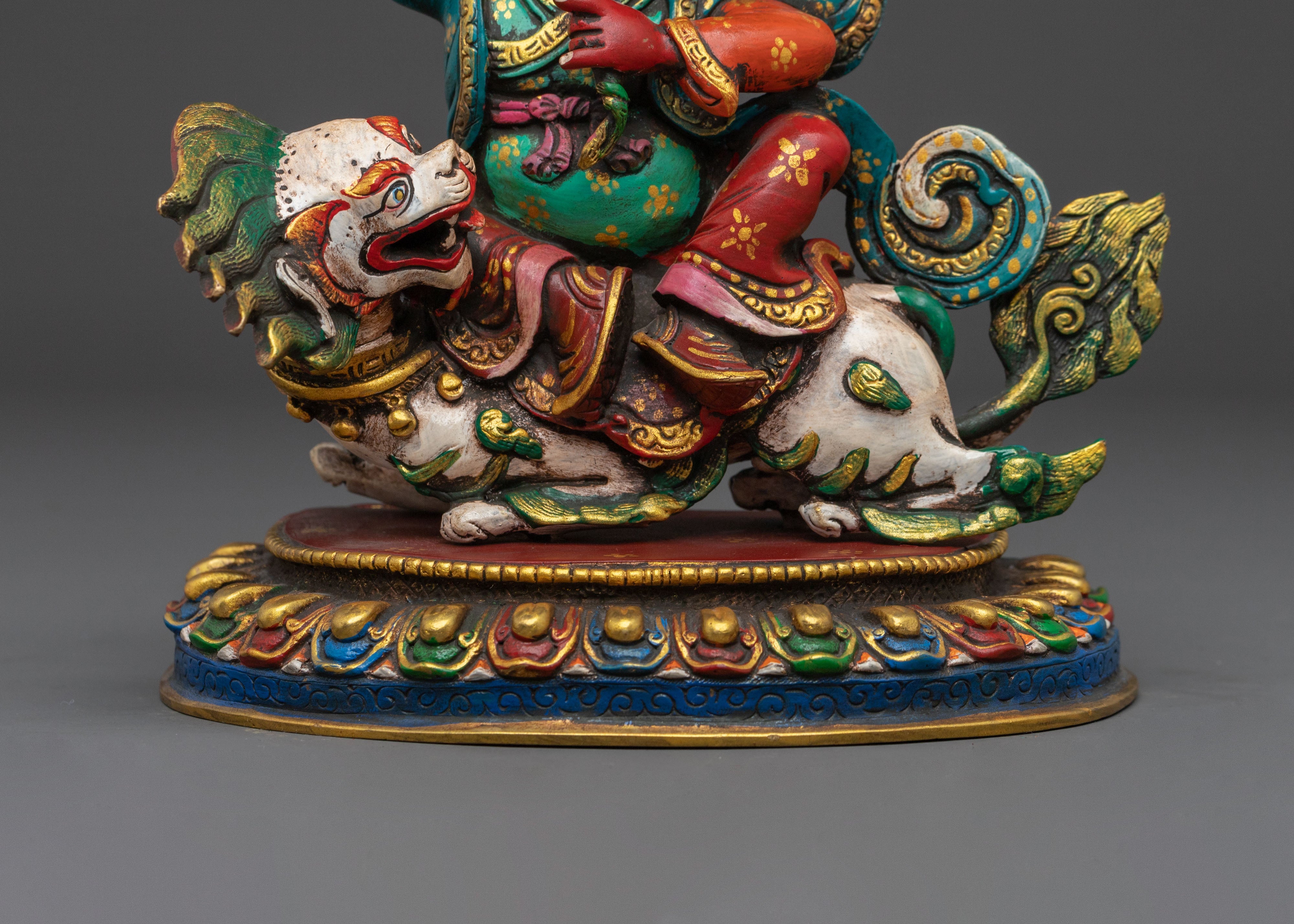 Dorje Legpa Statue: Guardian of Sacred Wisdom