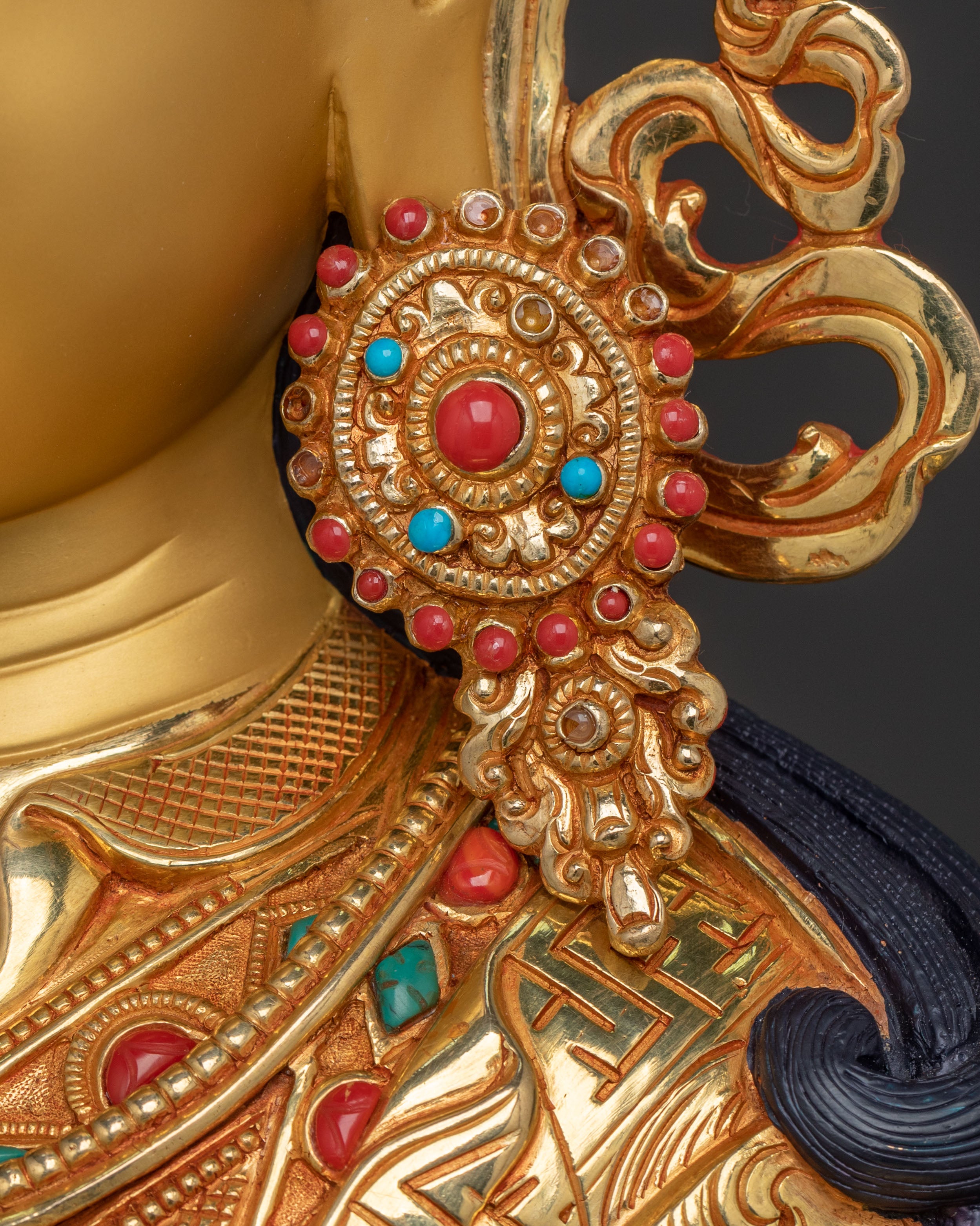 Guru Rinpoche Teacher Figure | Lotus Born Master