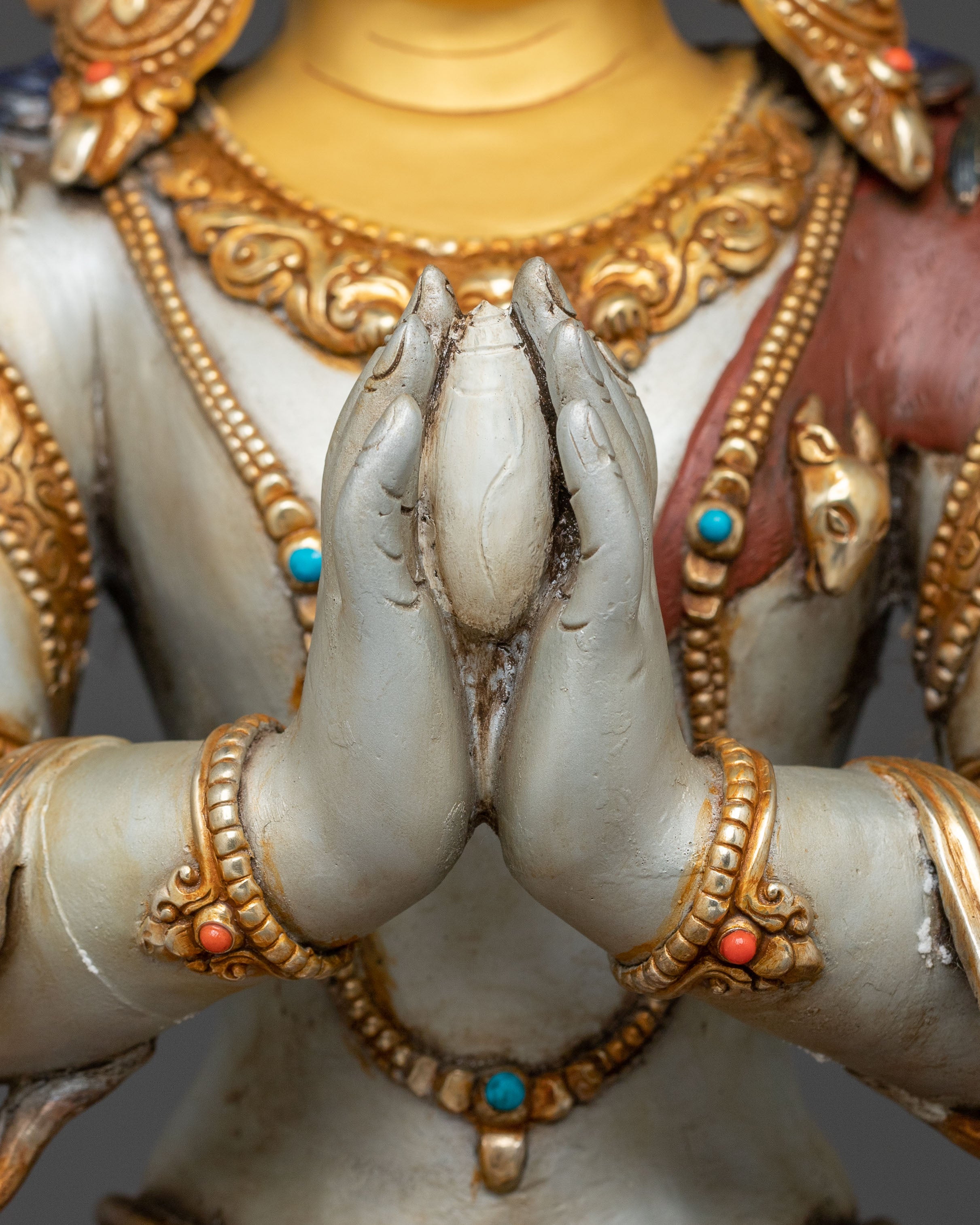 Chenrezig Statue Embodies Boundless Compassion