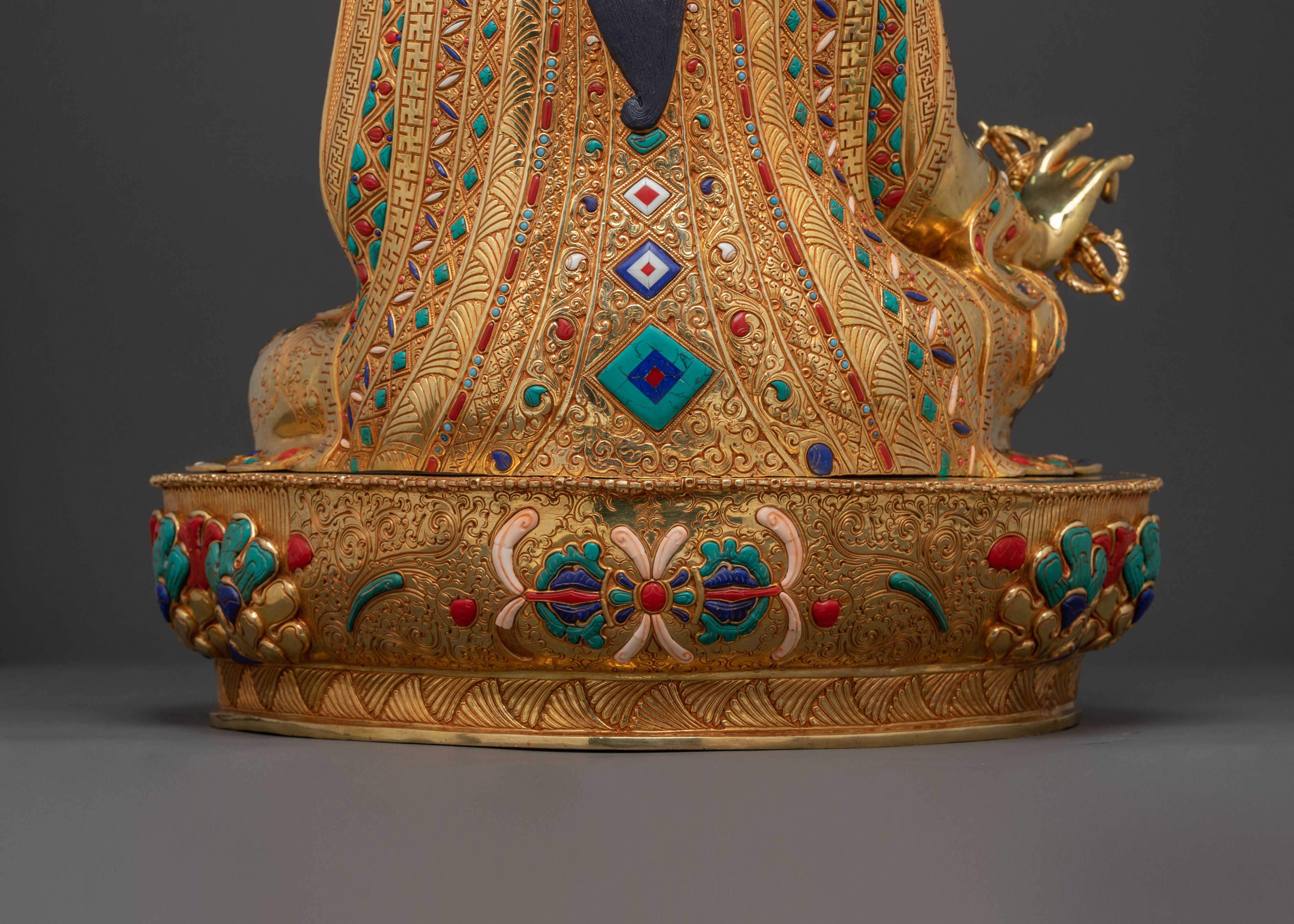 Guru Rinpoche Teacher Figure | Lotus Born Master