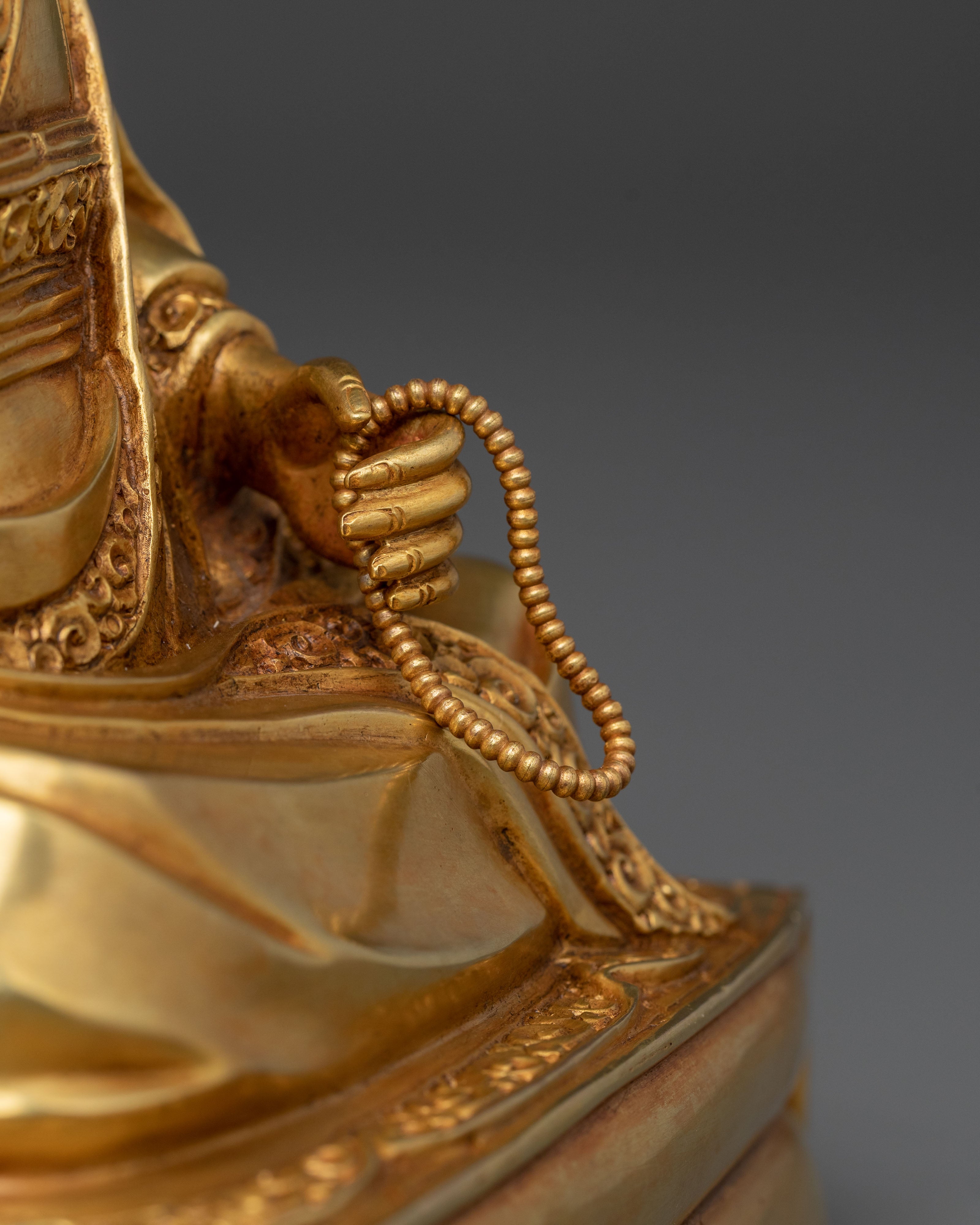Rangjung Rigpe Dorje | Sixteenth Karmapa Statue