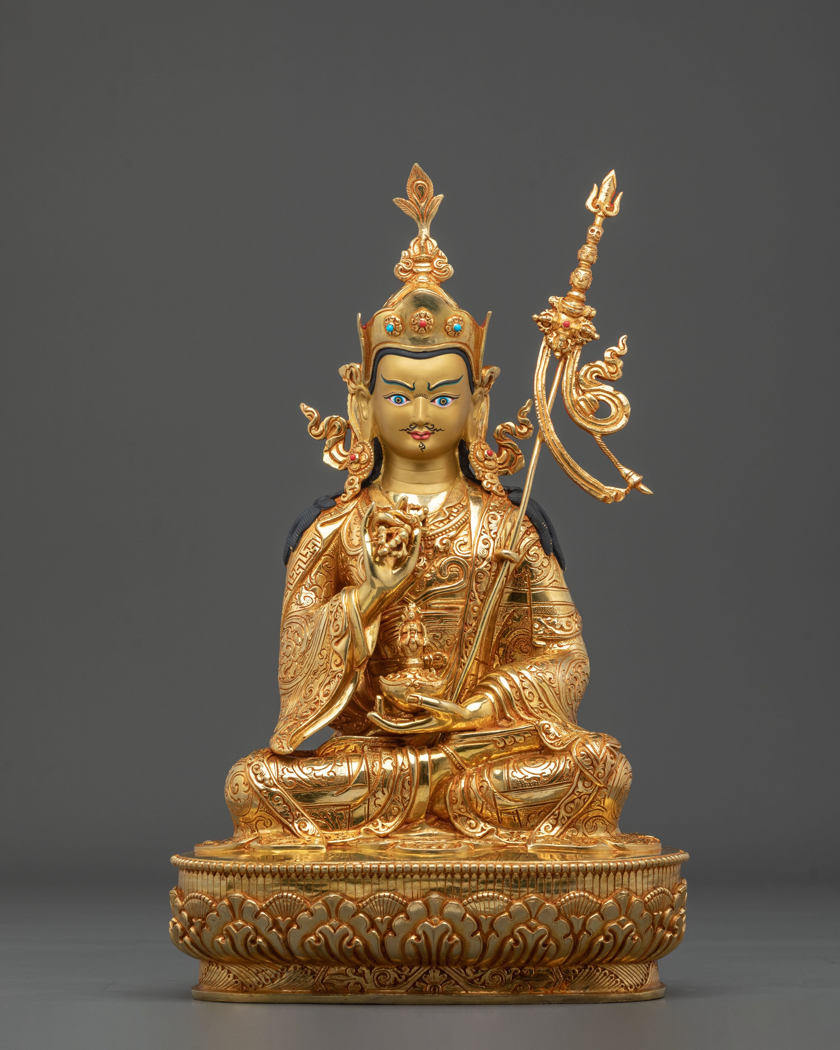 Padmasambhava Tsokye Dorje Form Statue: Buddhist Art