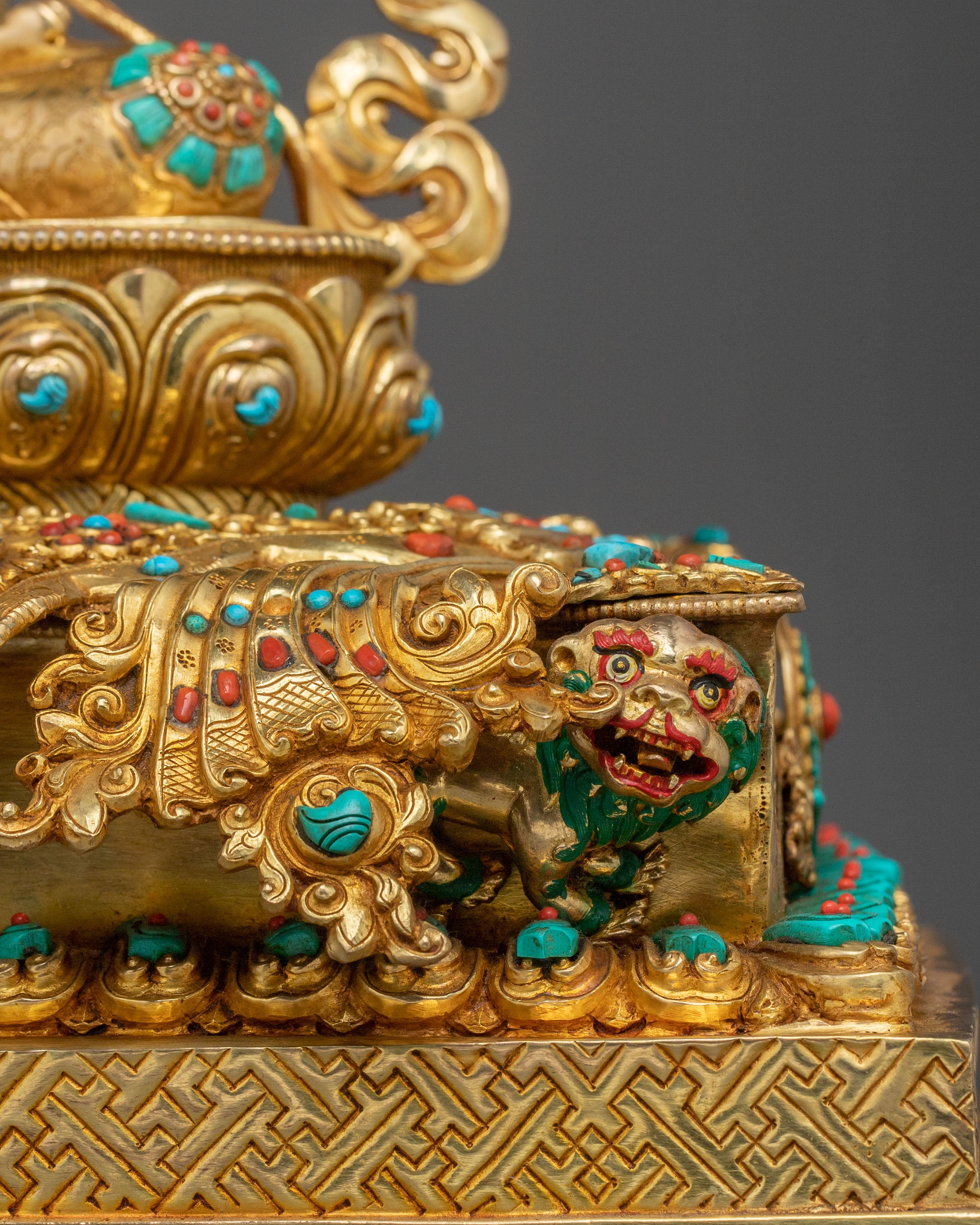 Traditional Handcrafted Throne: 24K Gold Gilded Artistry