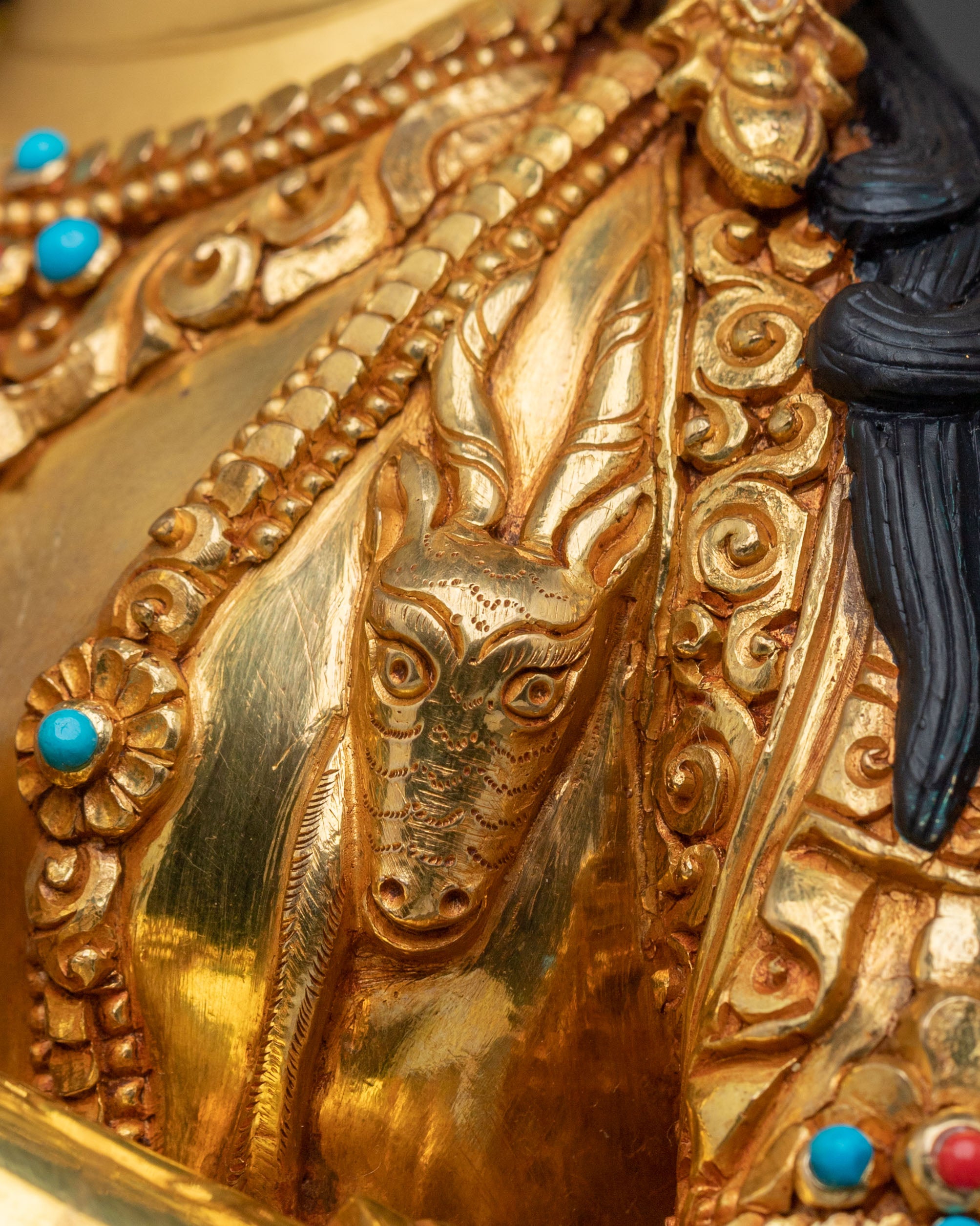 Four Armed Chenrezig Sculpture | Wisdom Icon