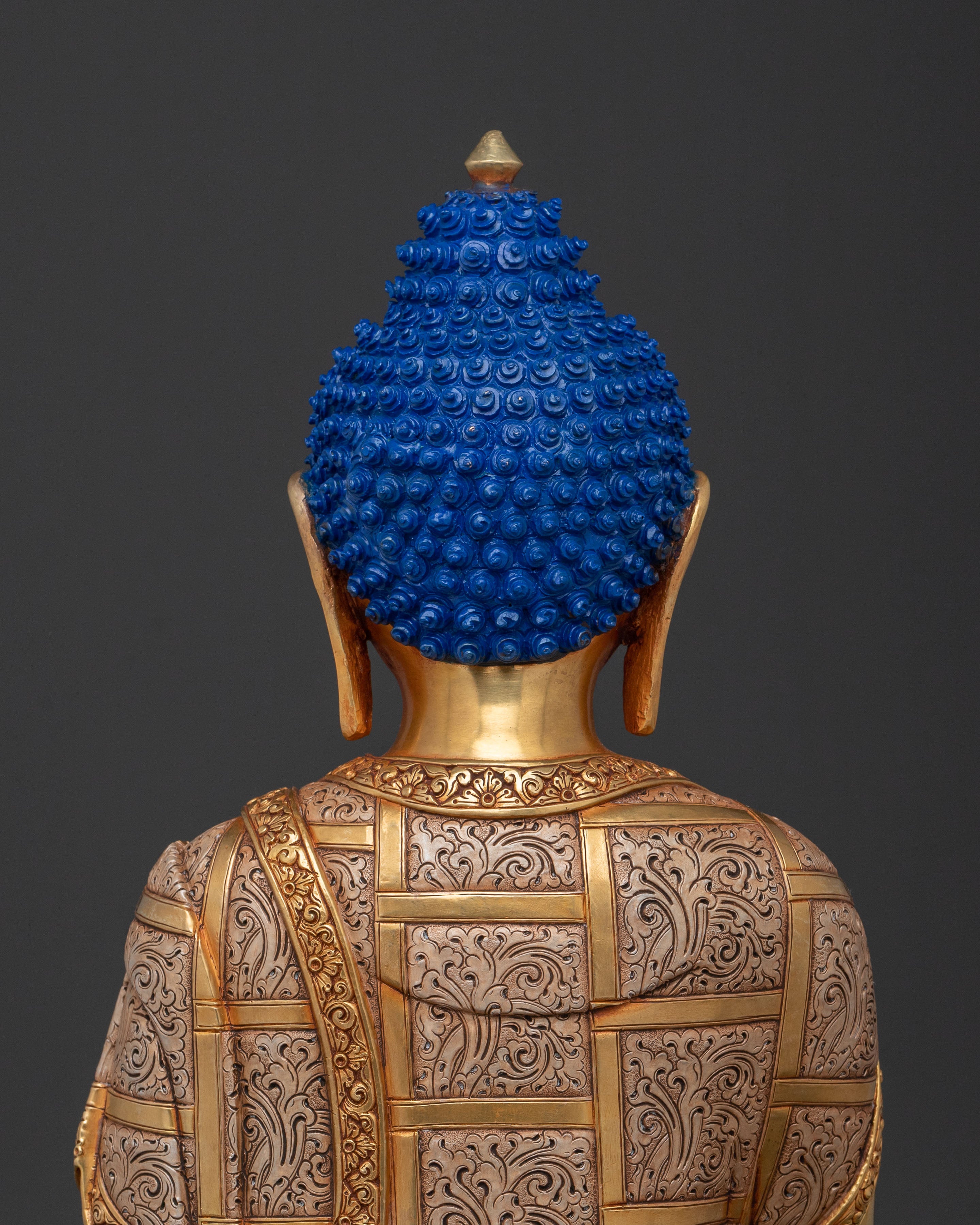 Shakyamuni Buddha Statue: Embodiment of Wisdom