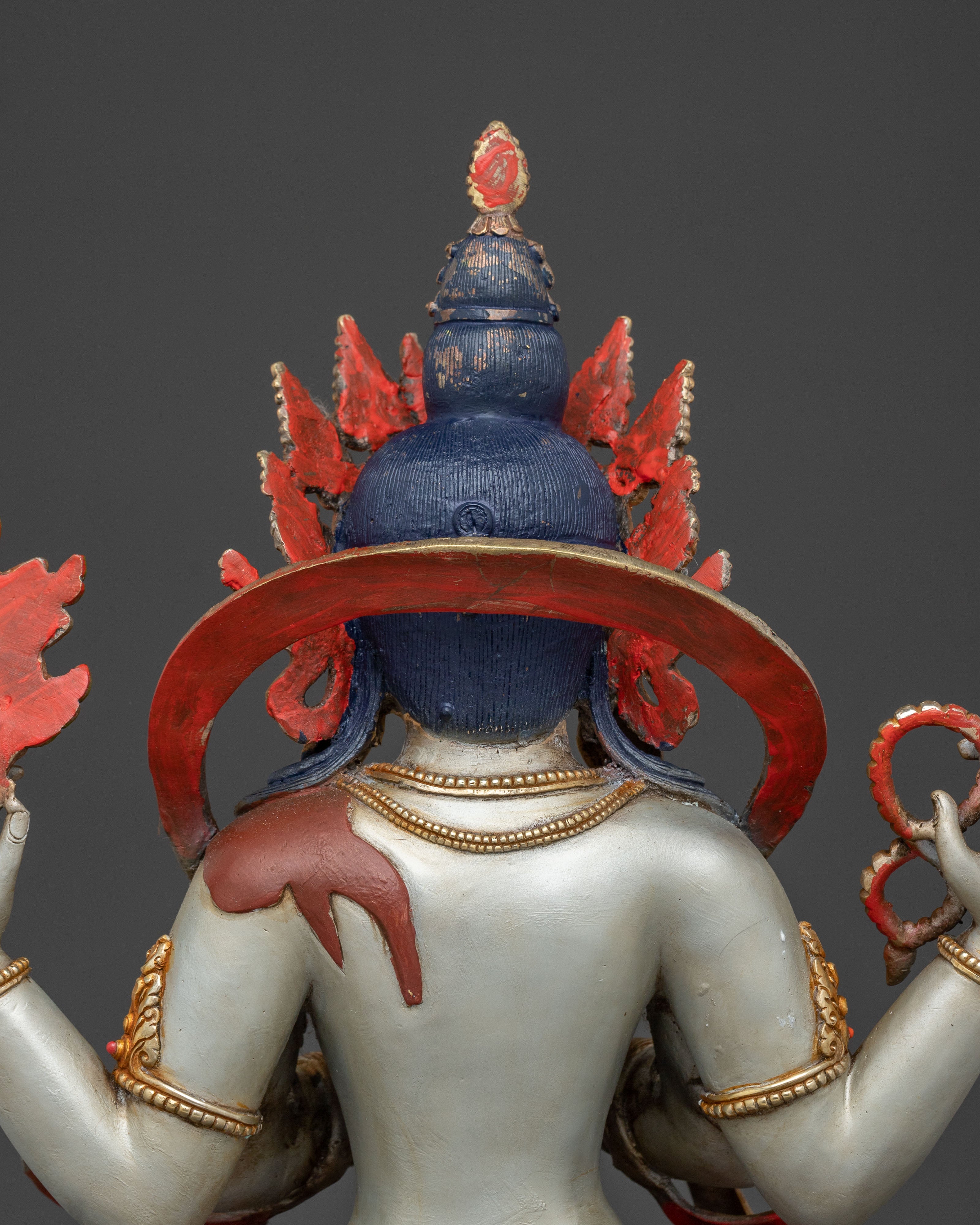 Chenrezig Statue Embodies Boundless Compassion