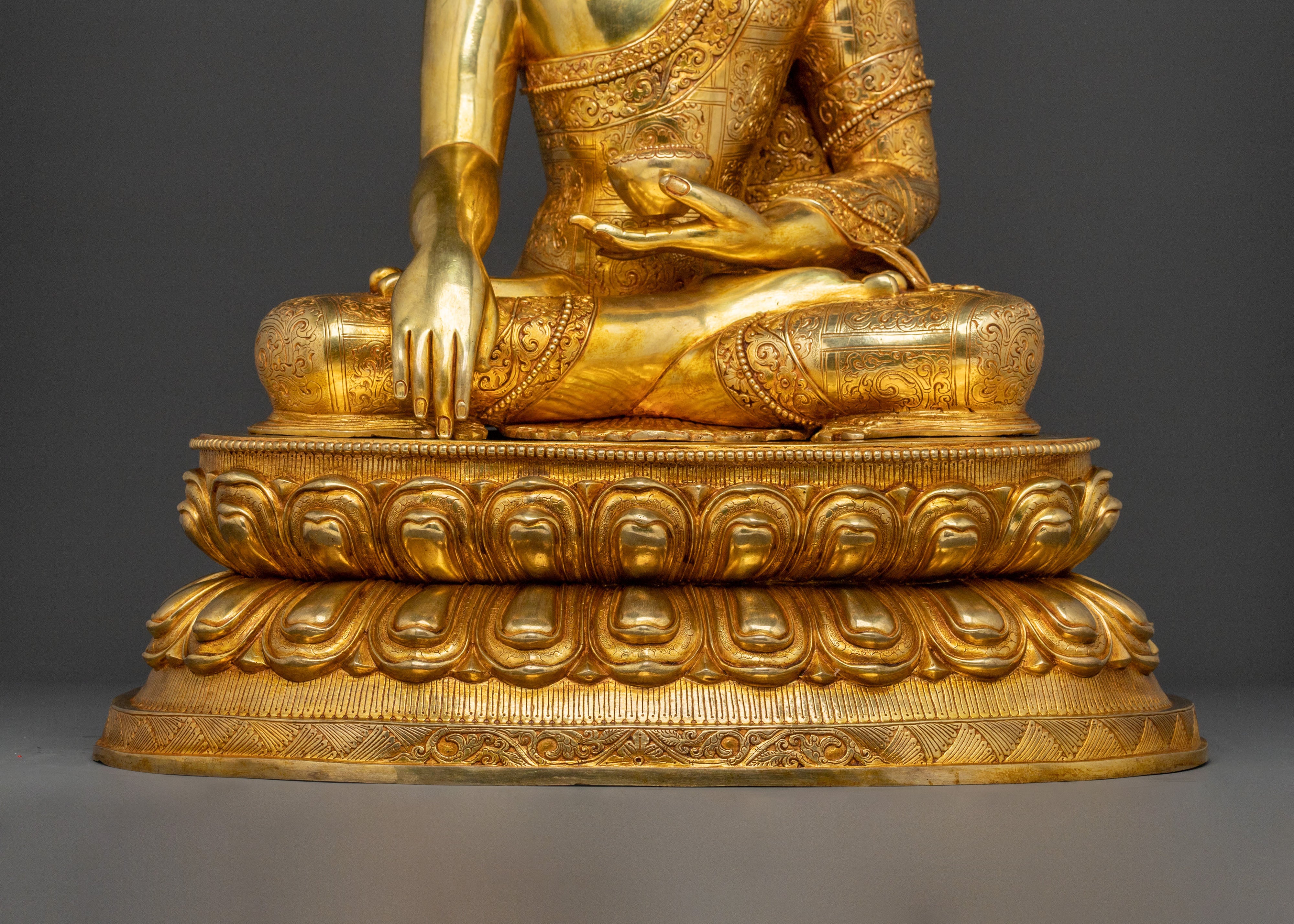 Handcrafted Shakyamuni Buddha Statue | Buddhist Decor