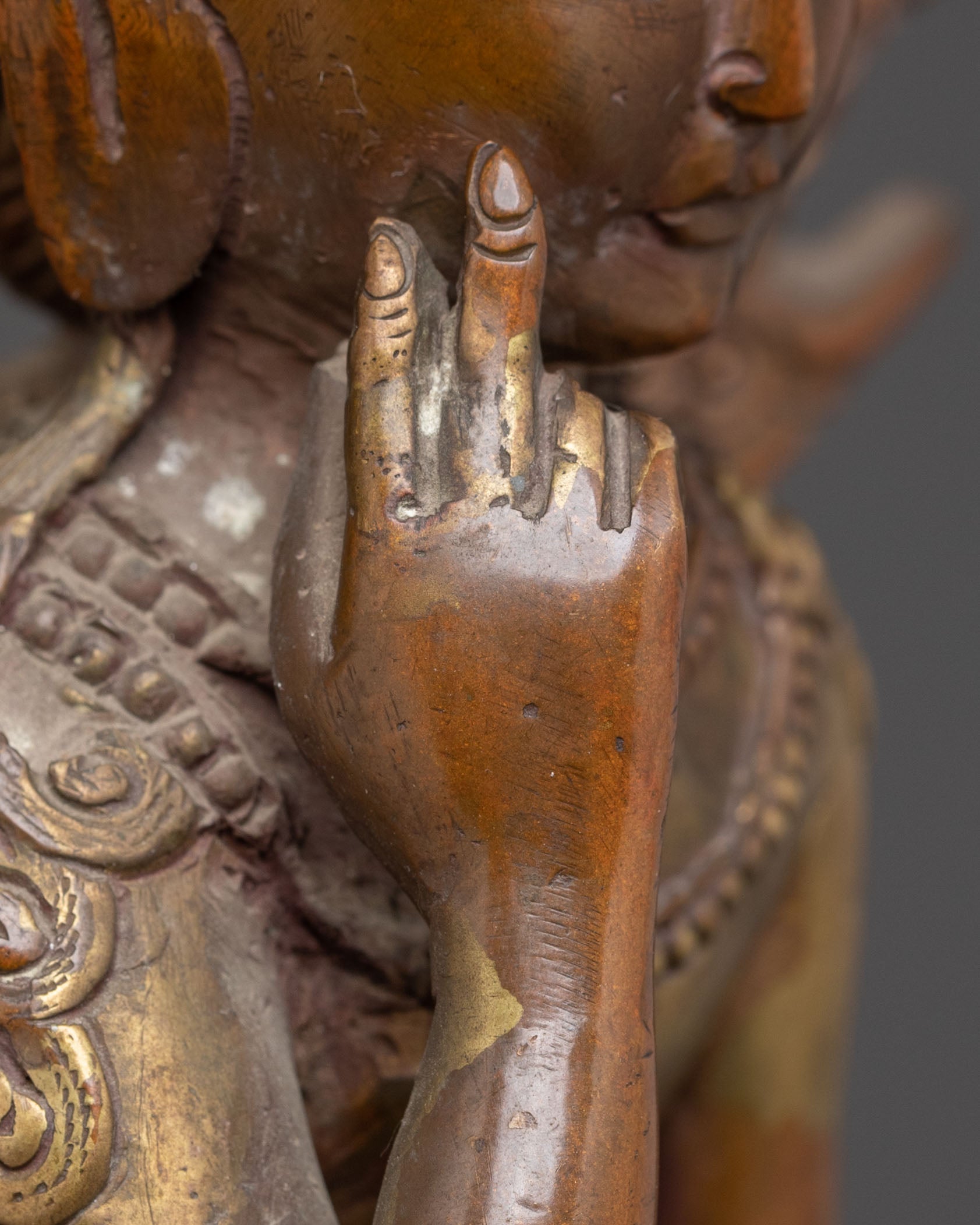 Bodhisattva of Compassion Guan Yin Statue – Oxidized Copper Masterpiece