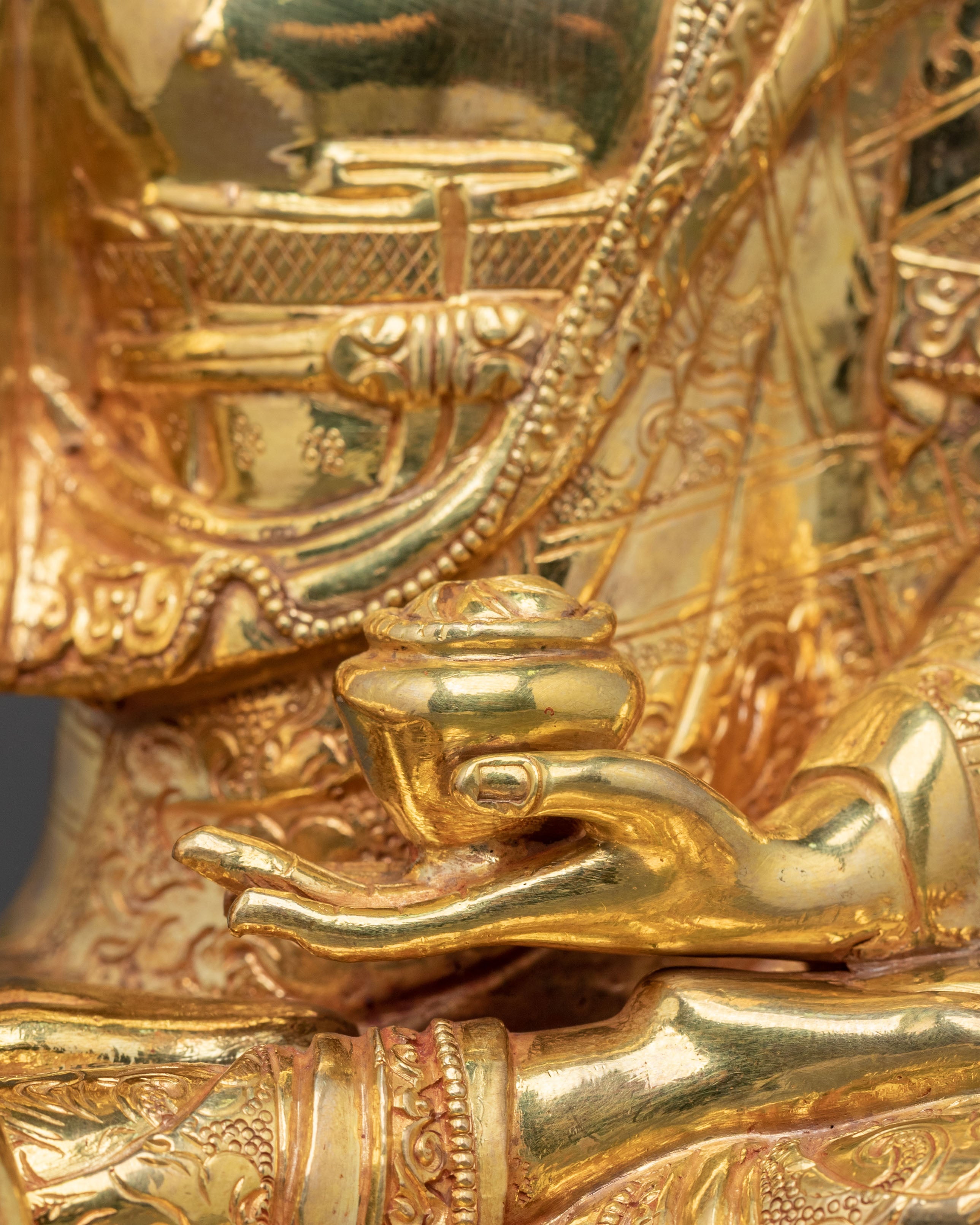 Founder Buddha: Shakyamuni Sculpture | Meditation Altar Decor