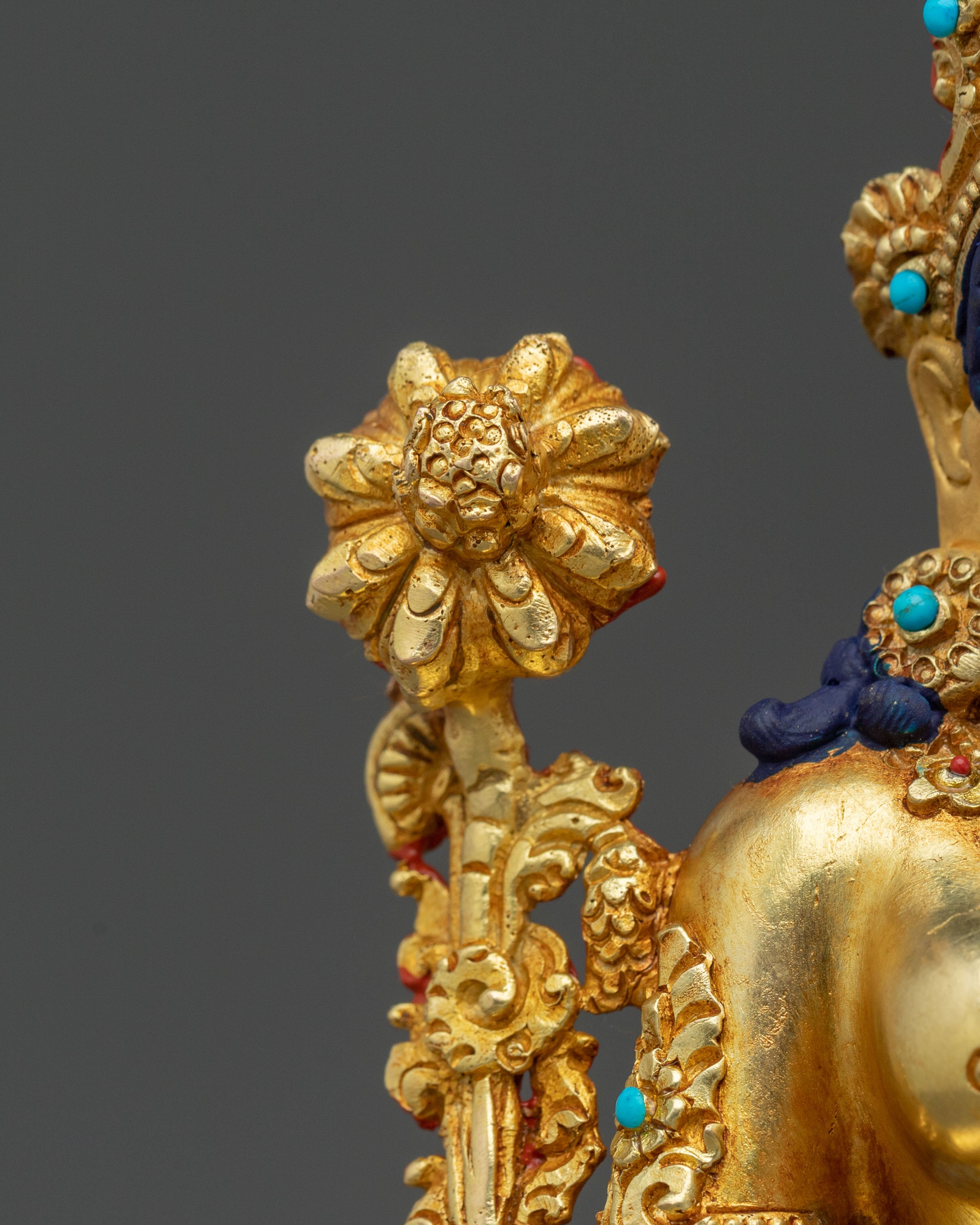 Green Tara Statue: Guardian of Compassion