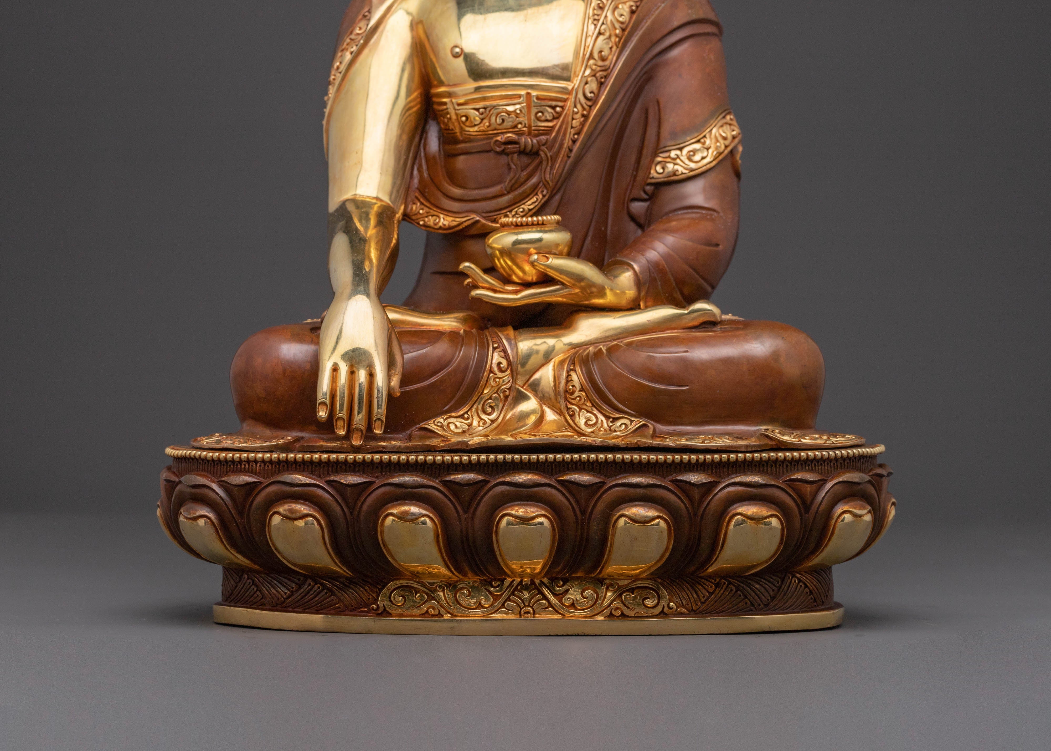 Handcrafted Shakyamuni Buddha Enlightened Statue