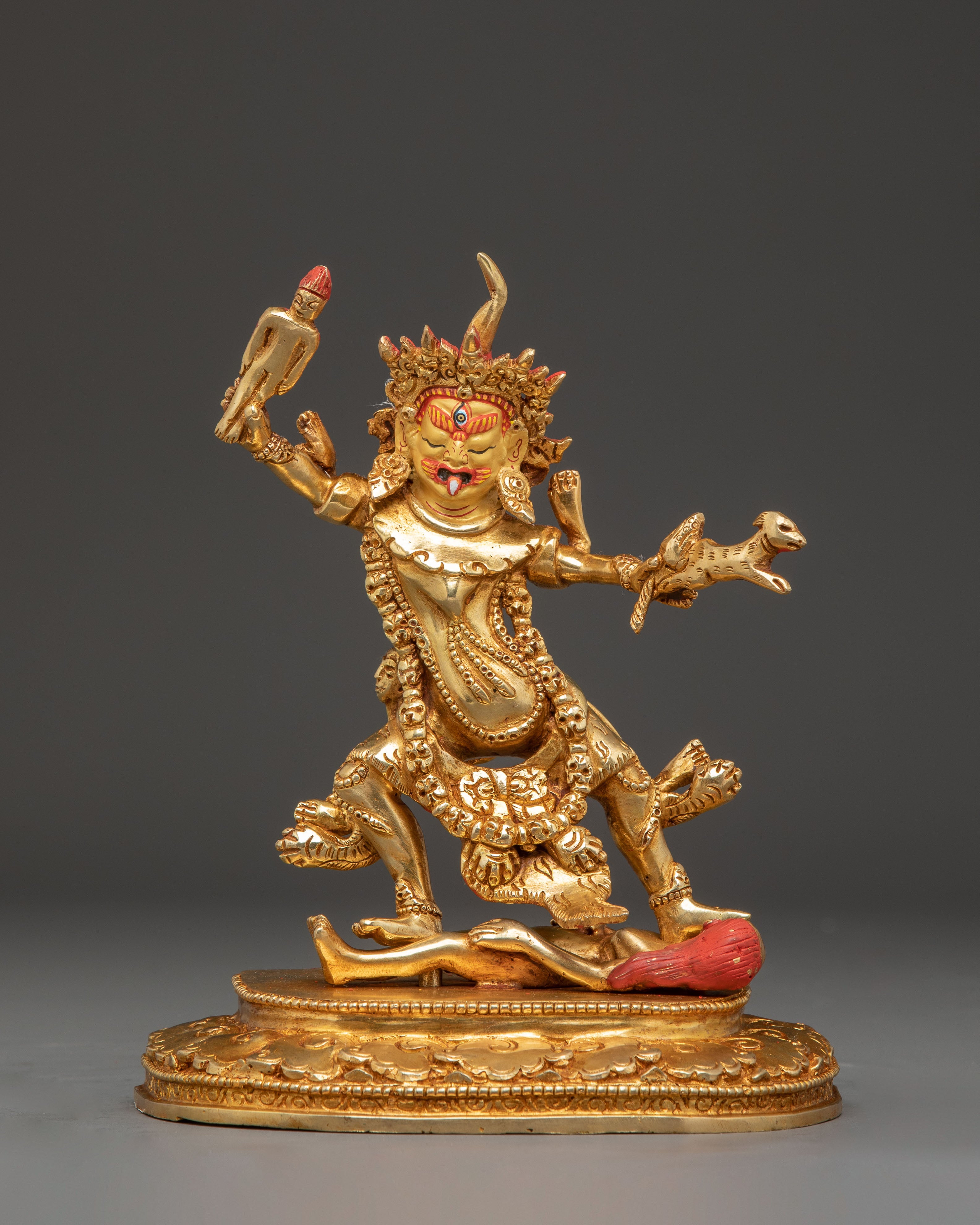 Ekajati Statue: Protector in Vajrayana Buddhist Art