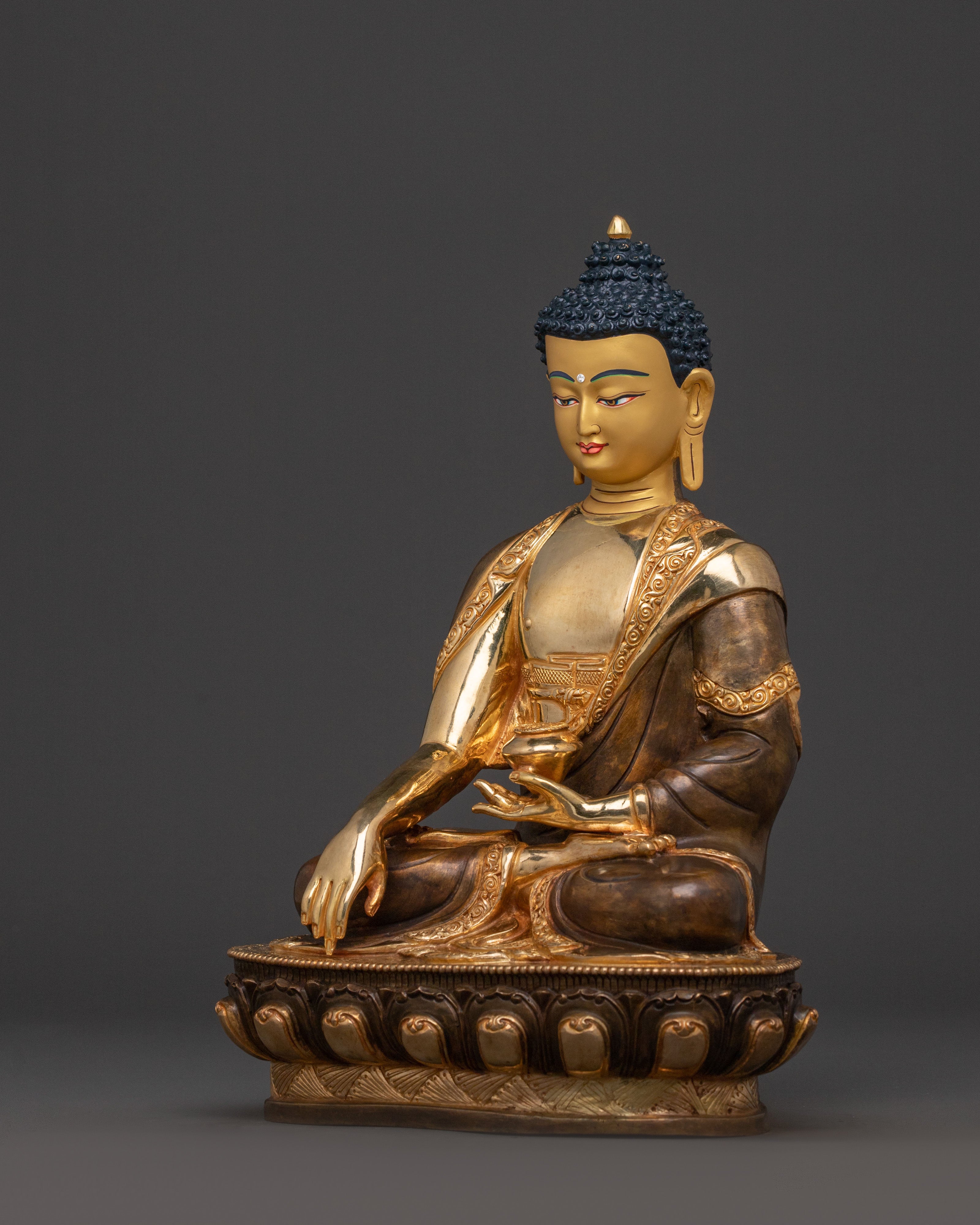 Shakyamuni Buddha Sacred Teaching Statue – 24K Gold Gilded