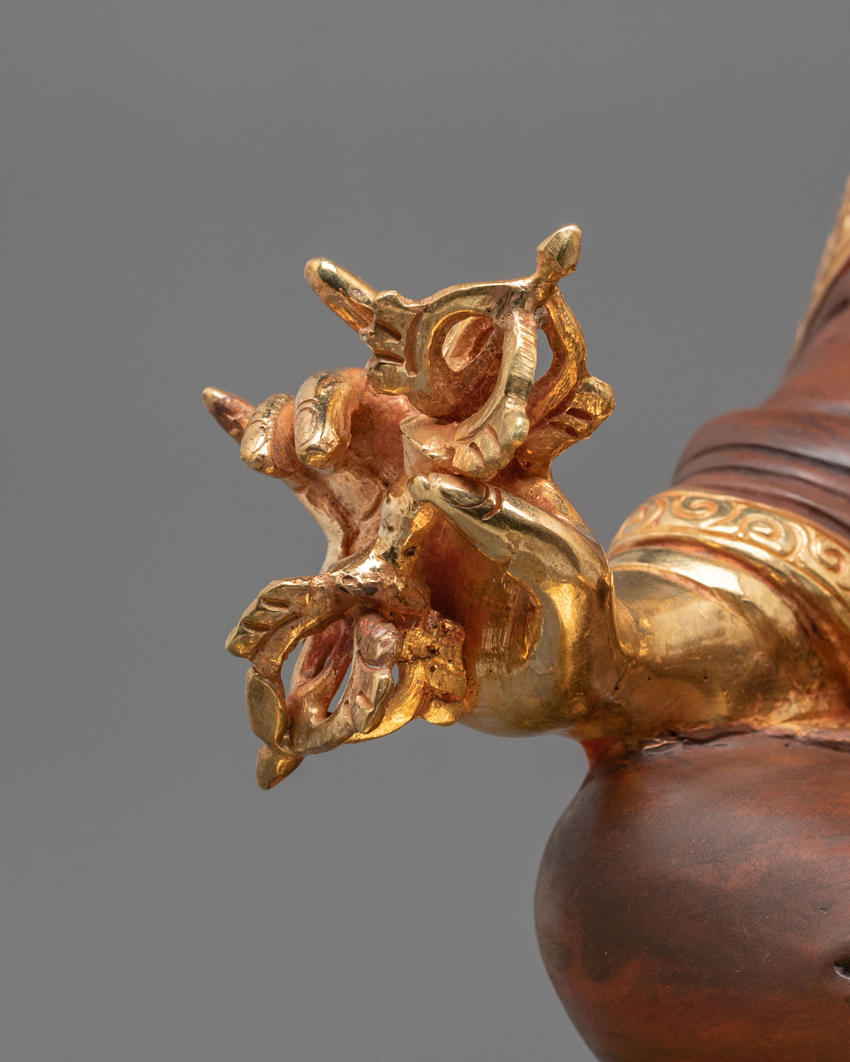 Guru Rinpoche Statue: Master of Wisdom and Protection