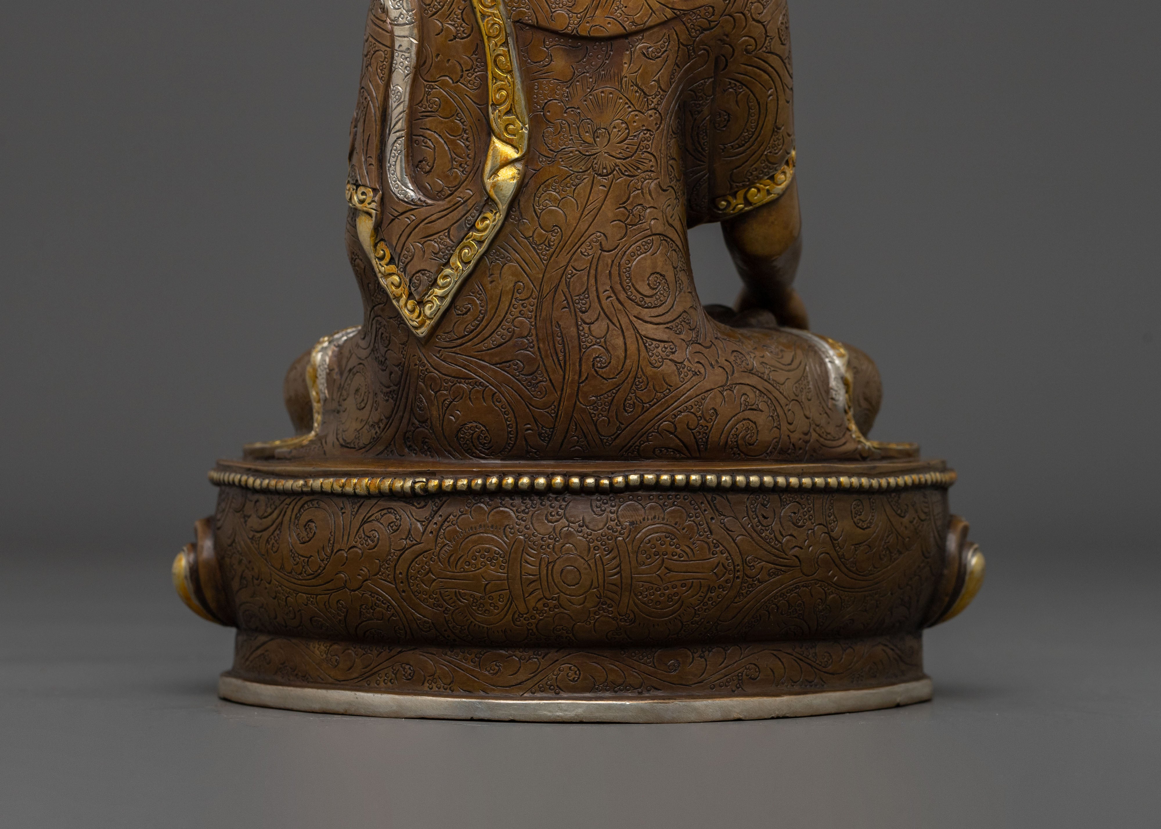 Shakyamuni Buddha Statue | Sacred Enlightenment