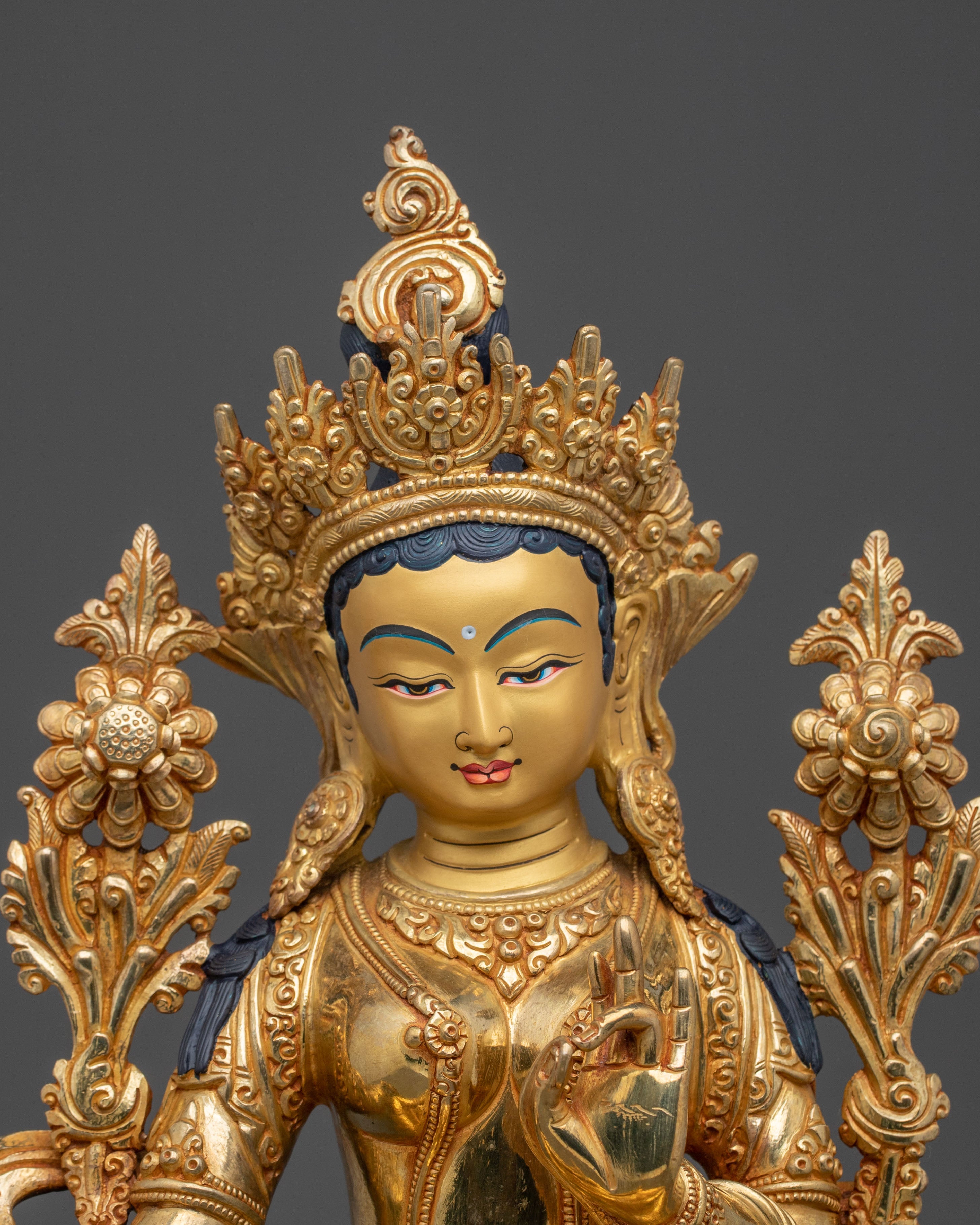 Divine Guardian Green Tara Statue: Symbol of Compassion and Protection