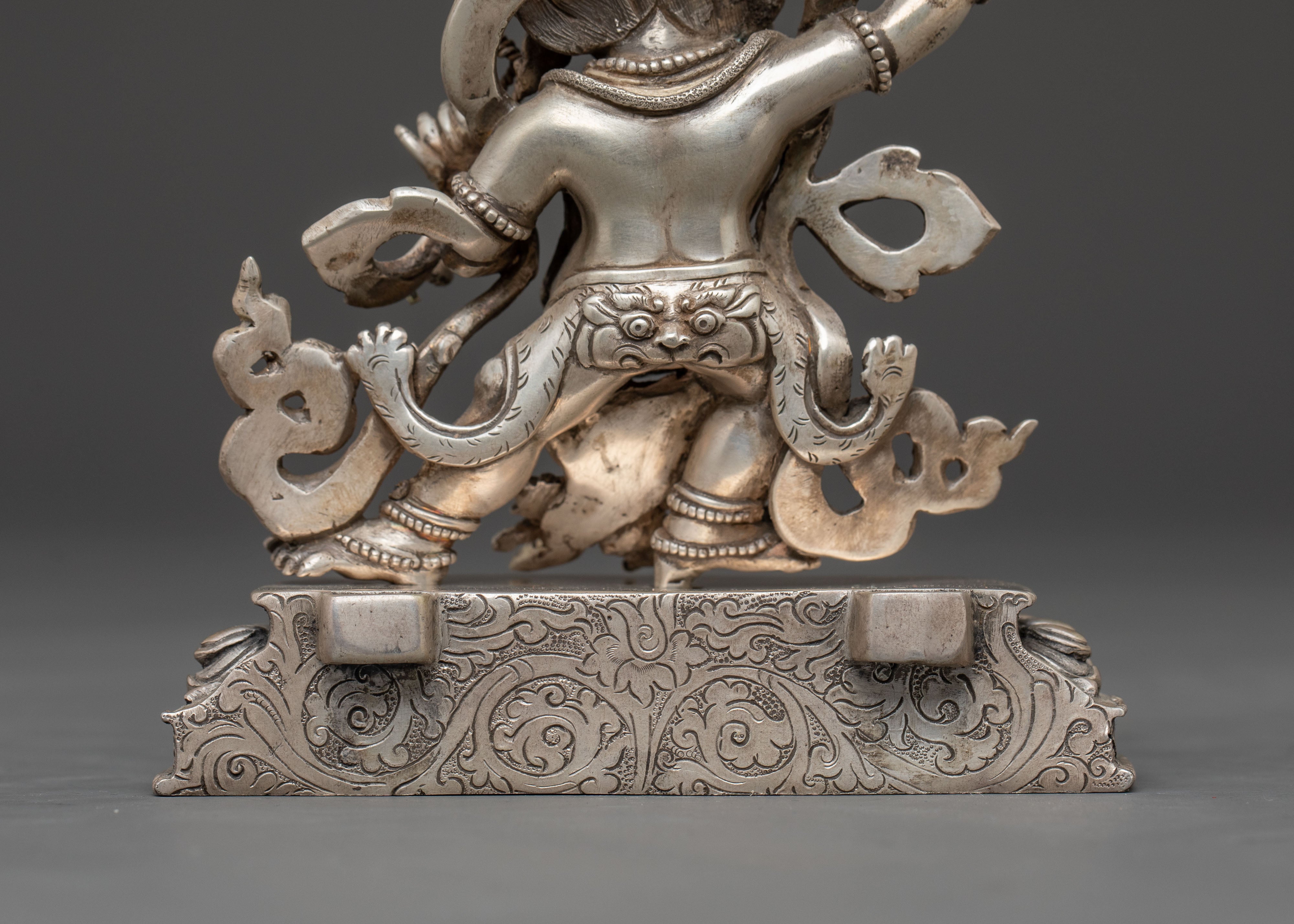 Wrathful Protector Vajrapani Statue – Exquisitely Handcrafted