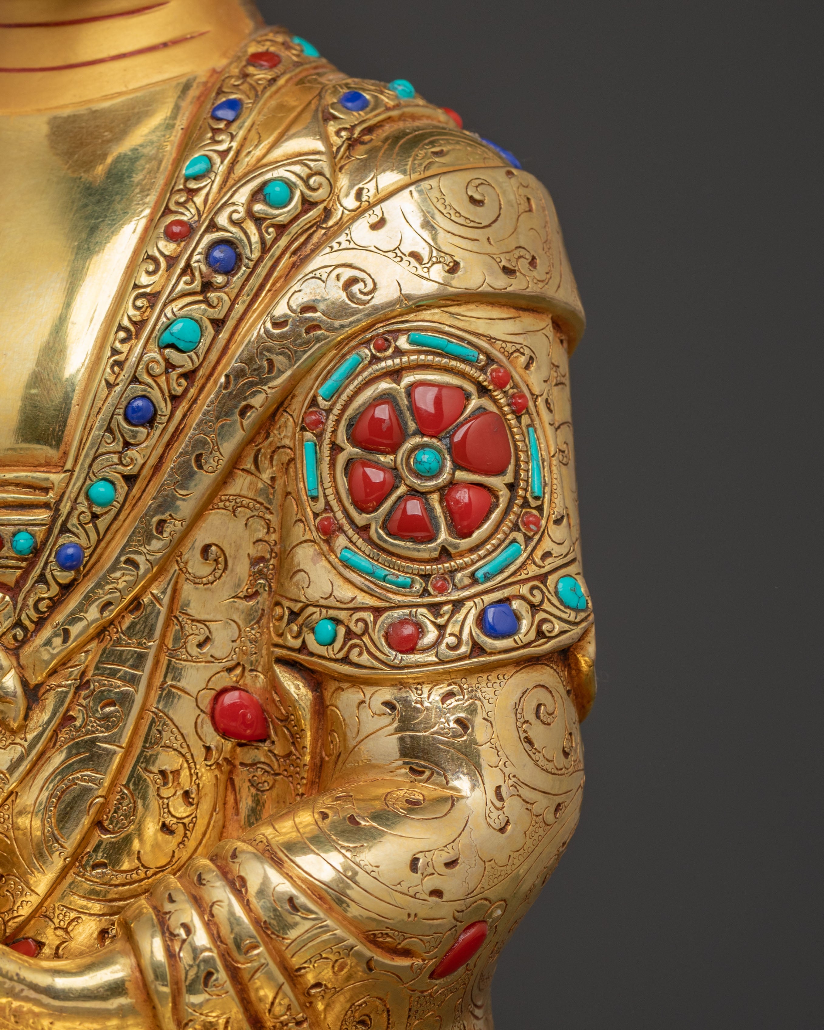 Shakyamuni BuddhaStatue with Handcarved Gemstones