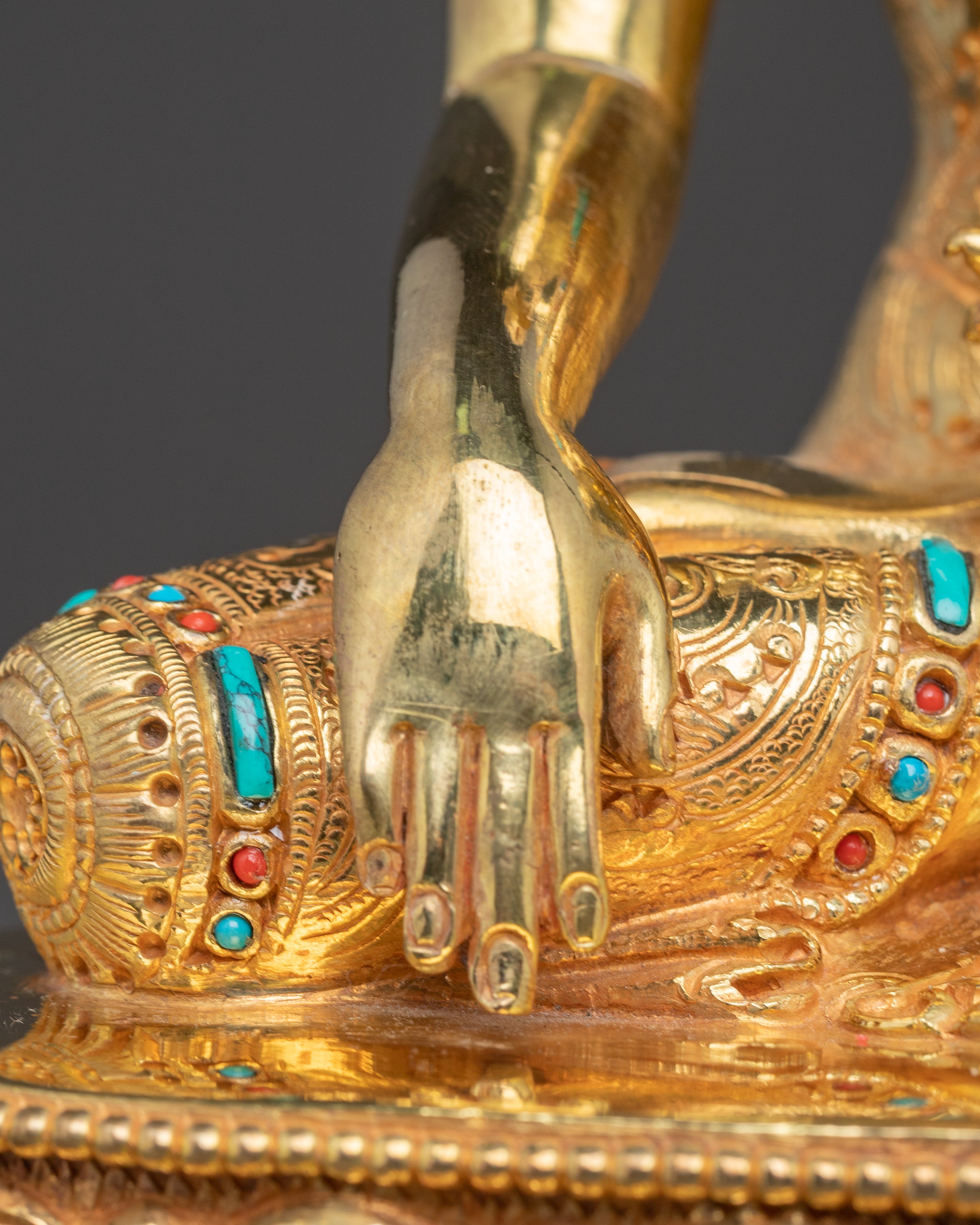 Gautama Buddha Statue: The Awakened One | Historical Buddha