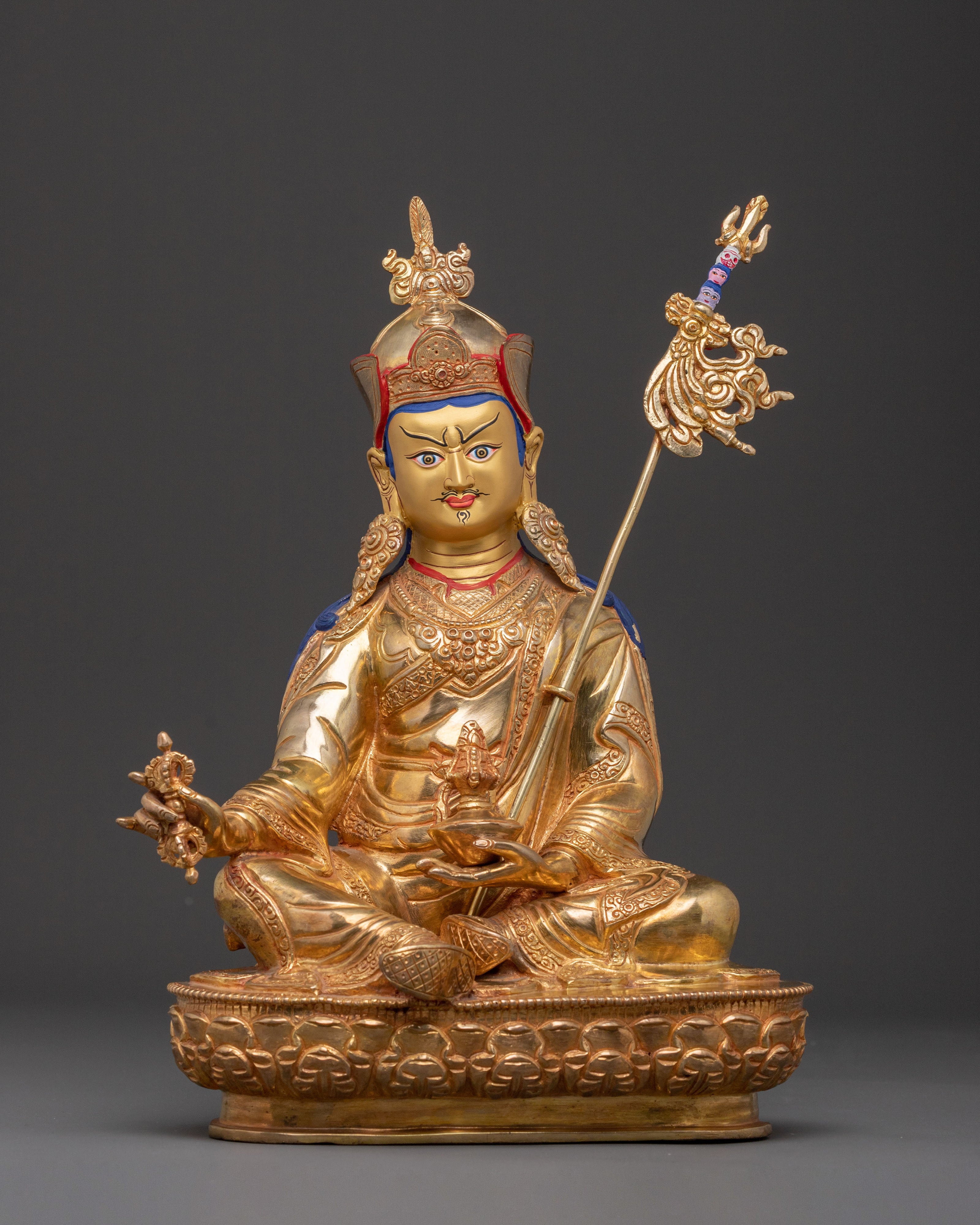 Guru Rinpoche Spiritual Statue