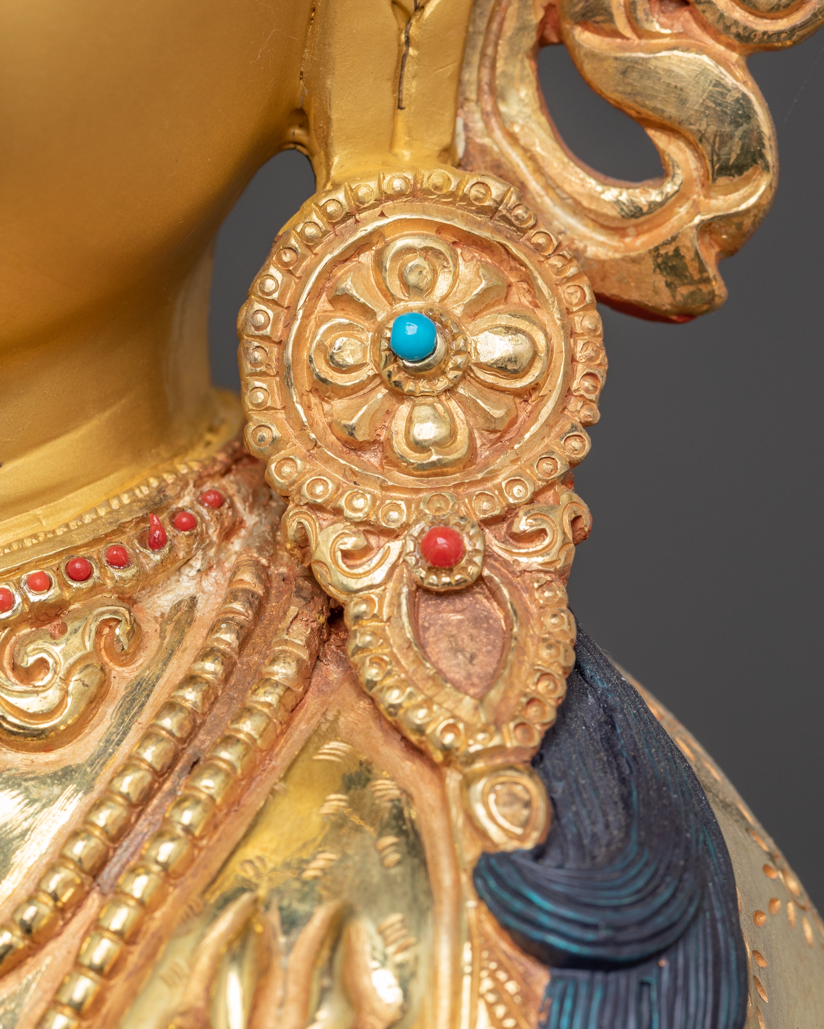 Handcrafted Chenrezig Statue: Infinite Compassion of All Buddhas