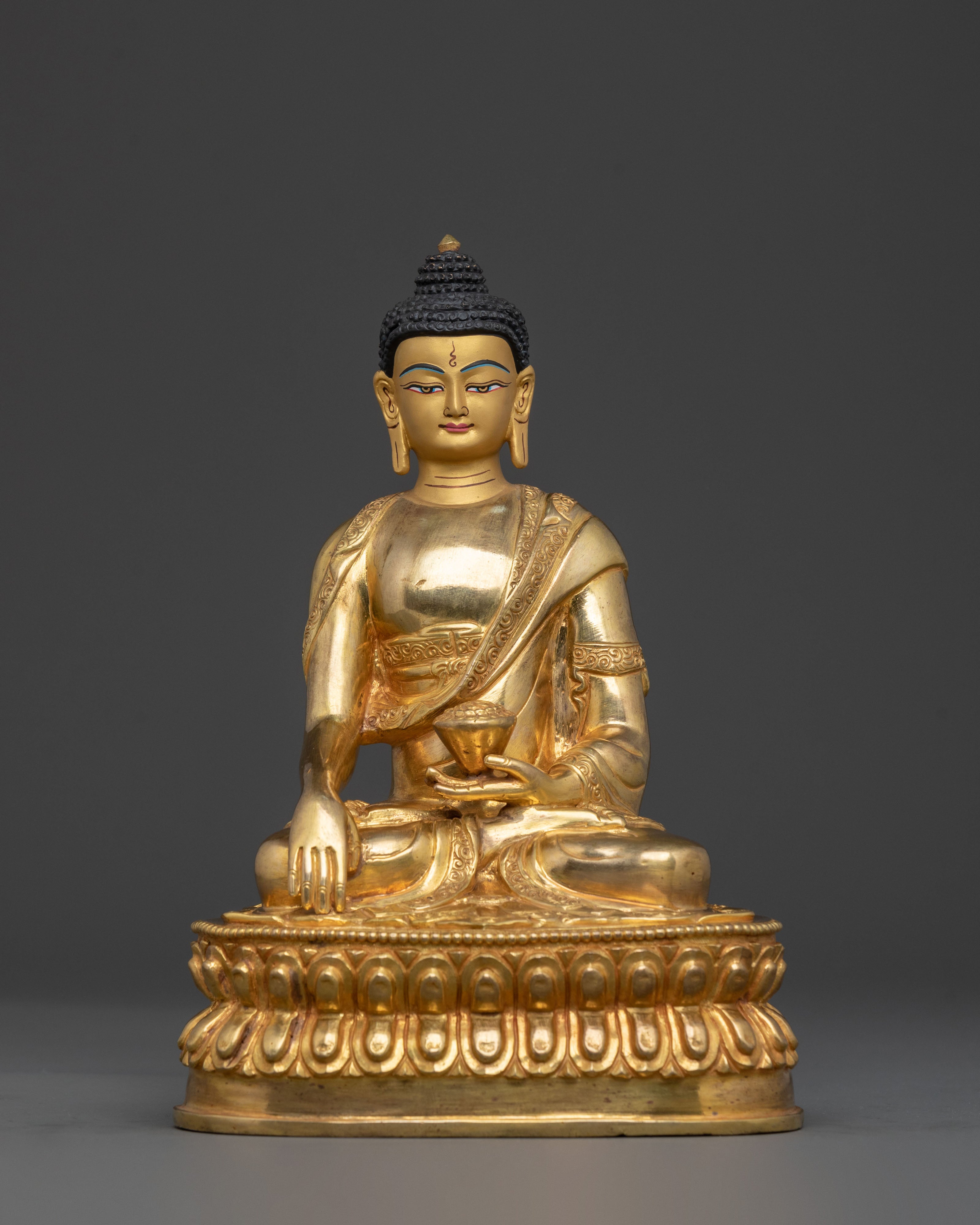 Shakyamuni Buddha Statue