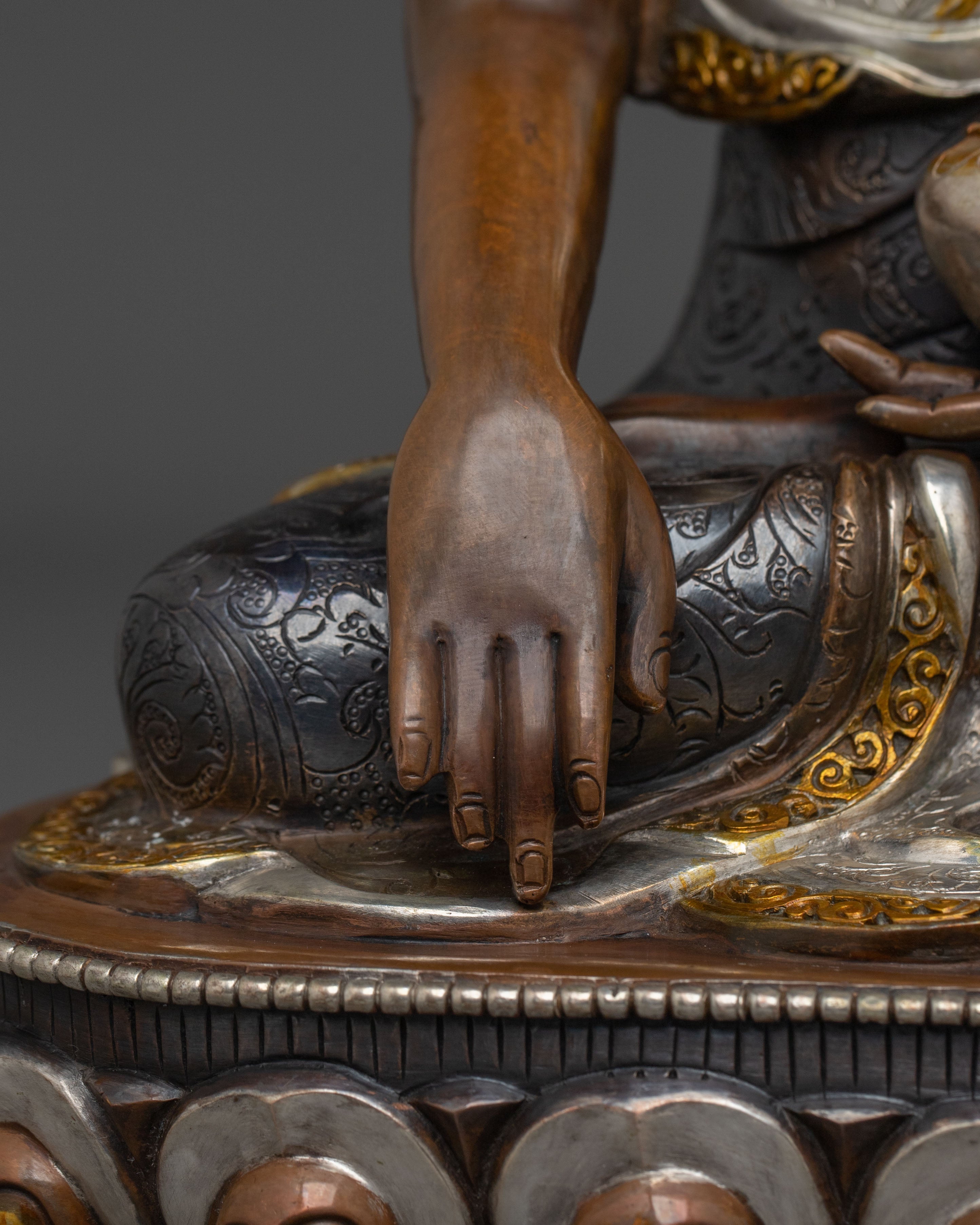 Gautama Buddha Buddhist Statue | Traditional Himalayan Spiritual Artwork