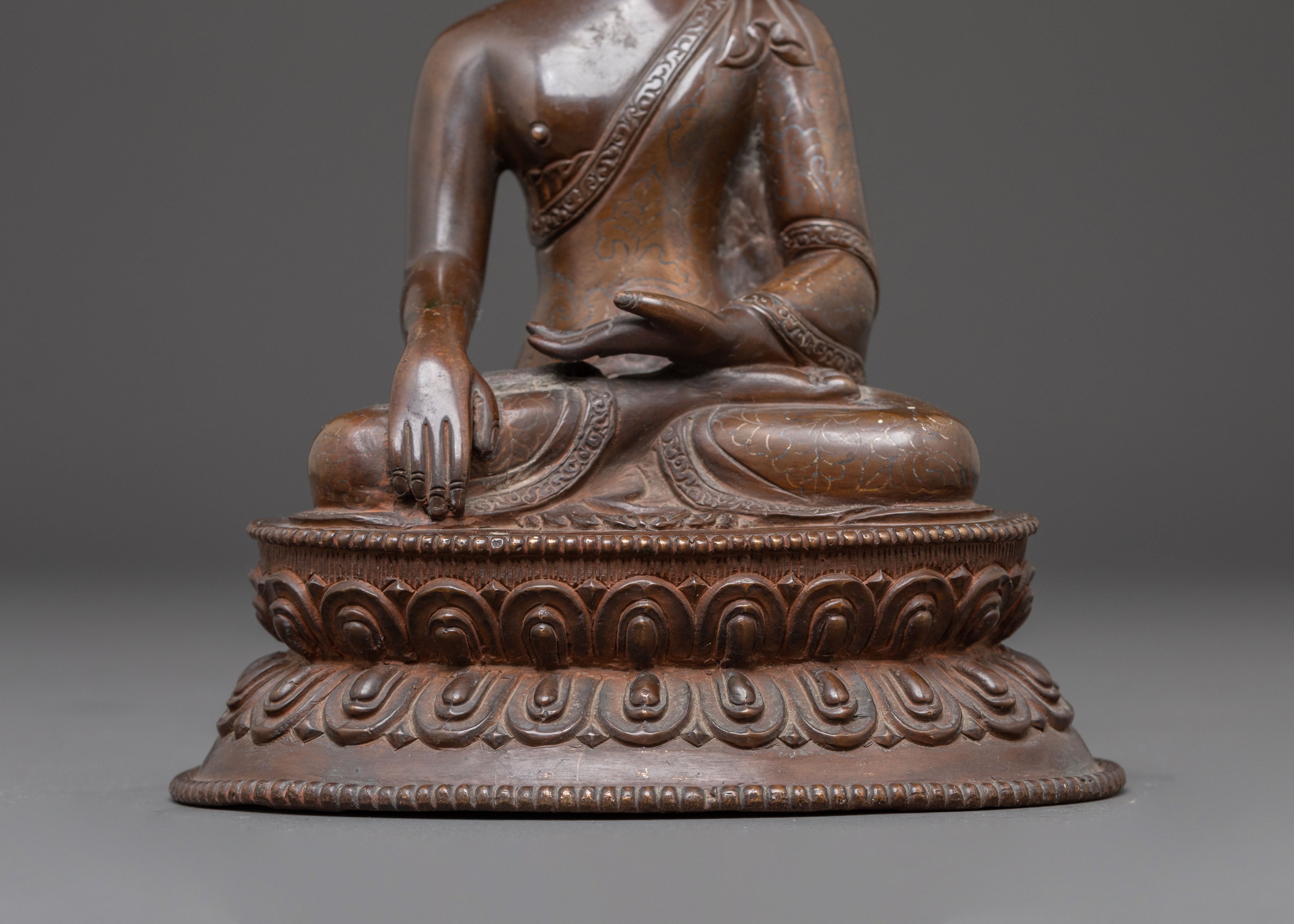 Siddhartha Gautama Statue: Founder of Dharma | Himalayan Sculpture