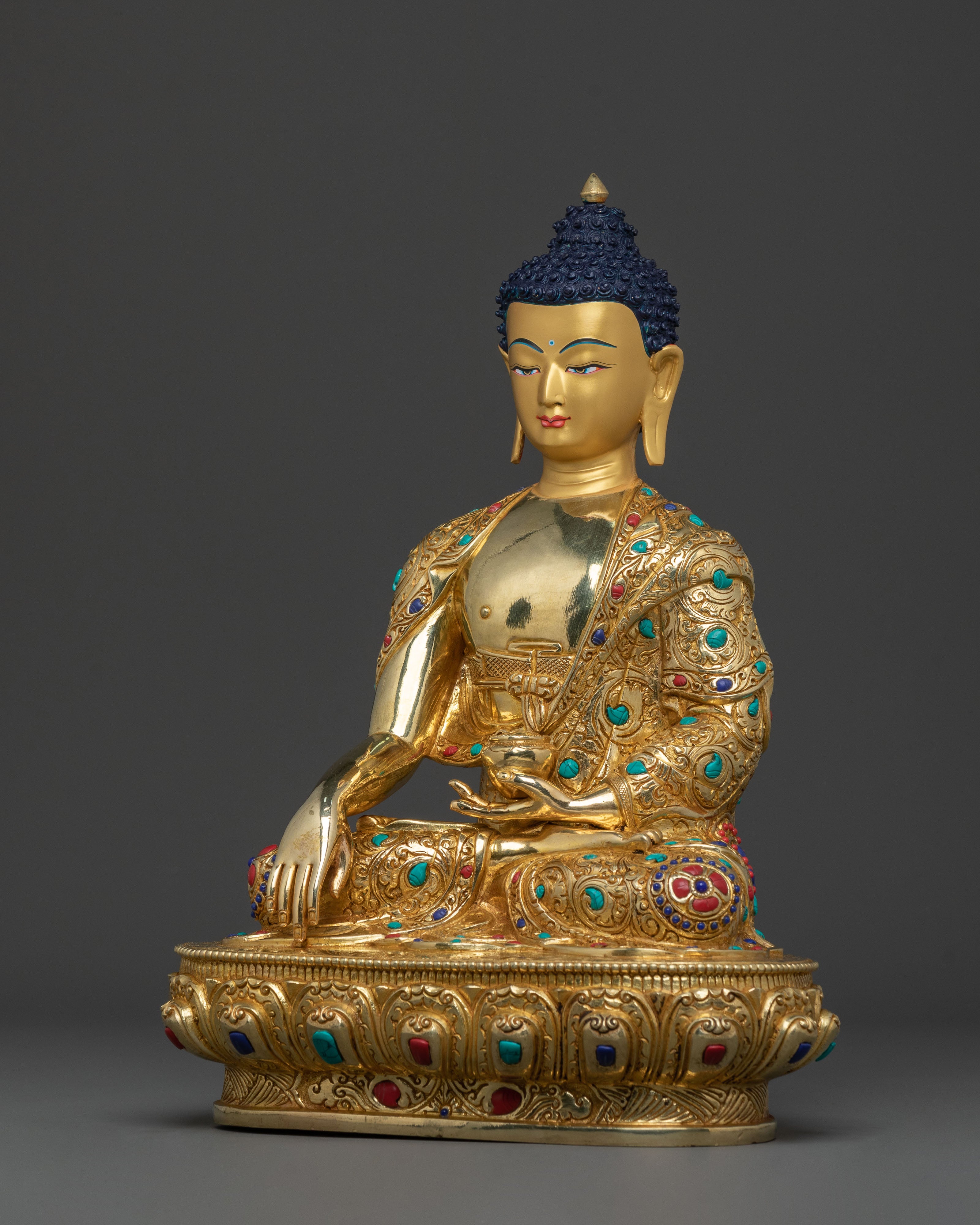 Sage of Shakya Clan: Shakyamuni Buddha Statue