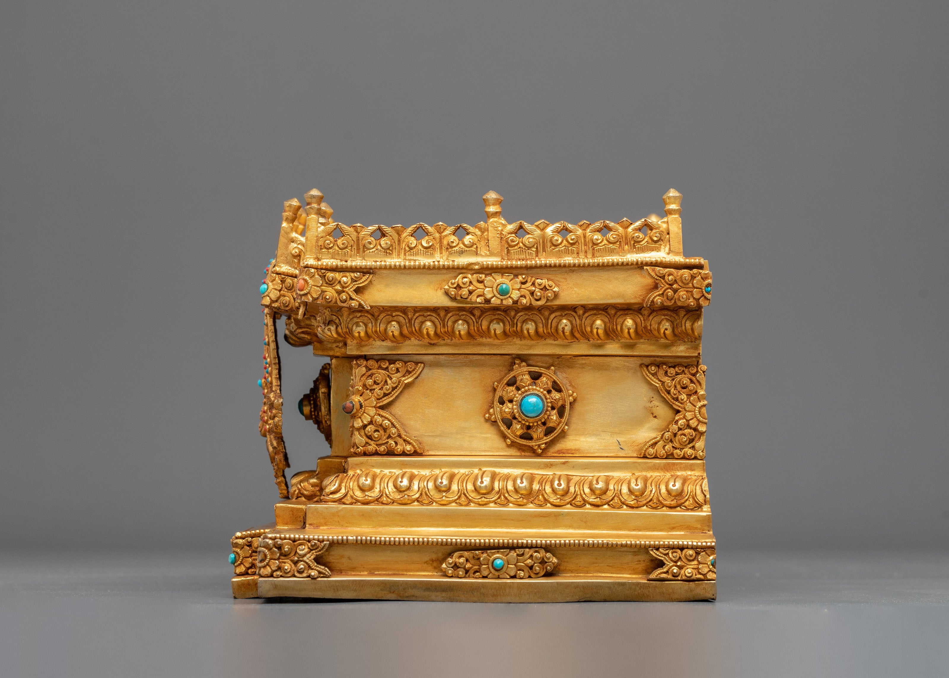 Sacred Throne – 24K Gold Gilded Copper Stature