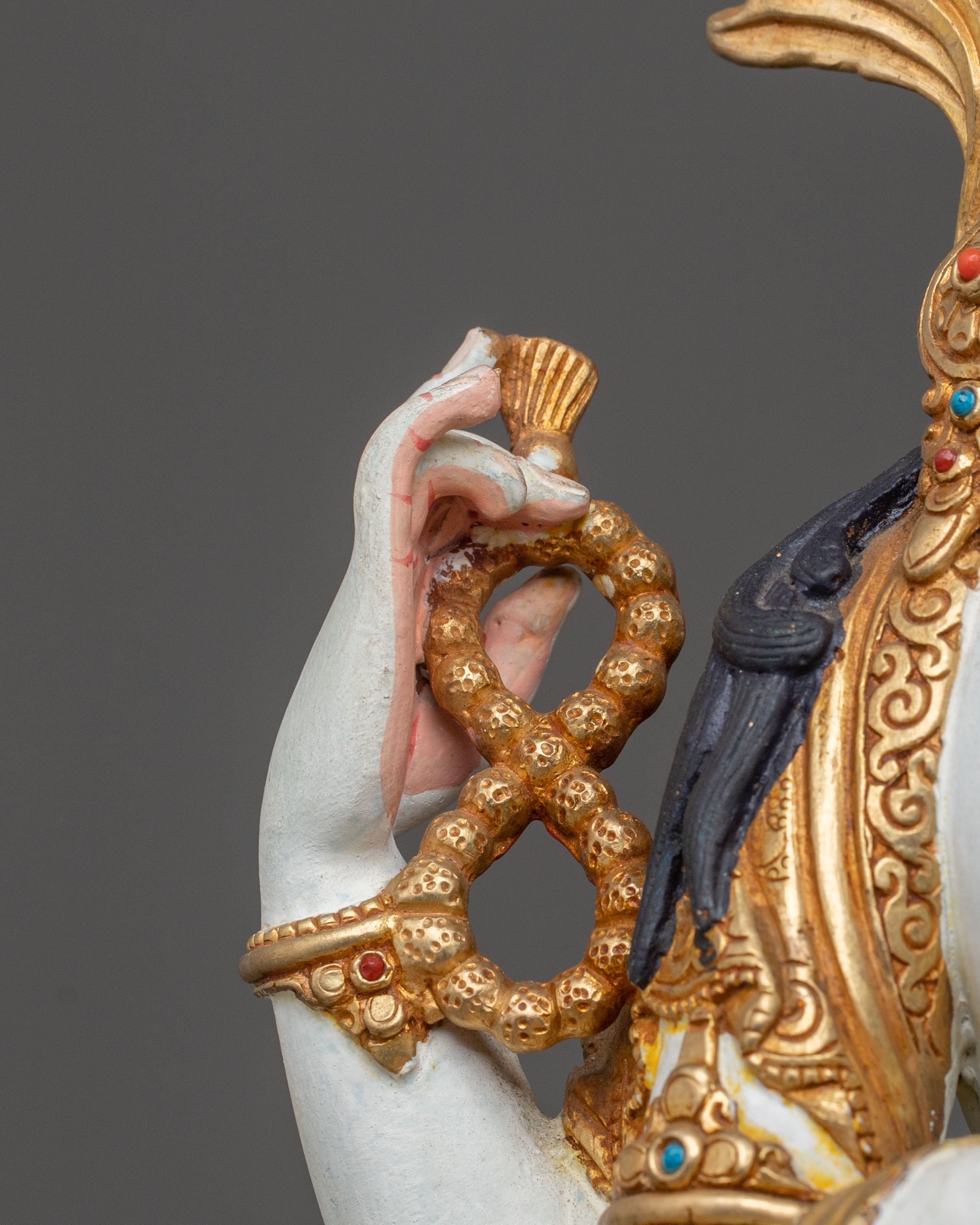 Radiant Chenrezig Spiritual Statue | Home Decor