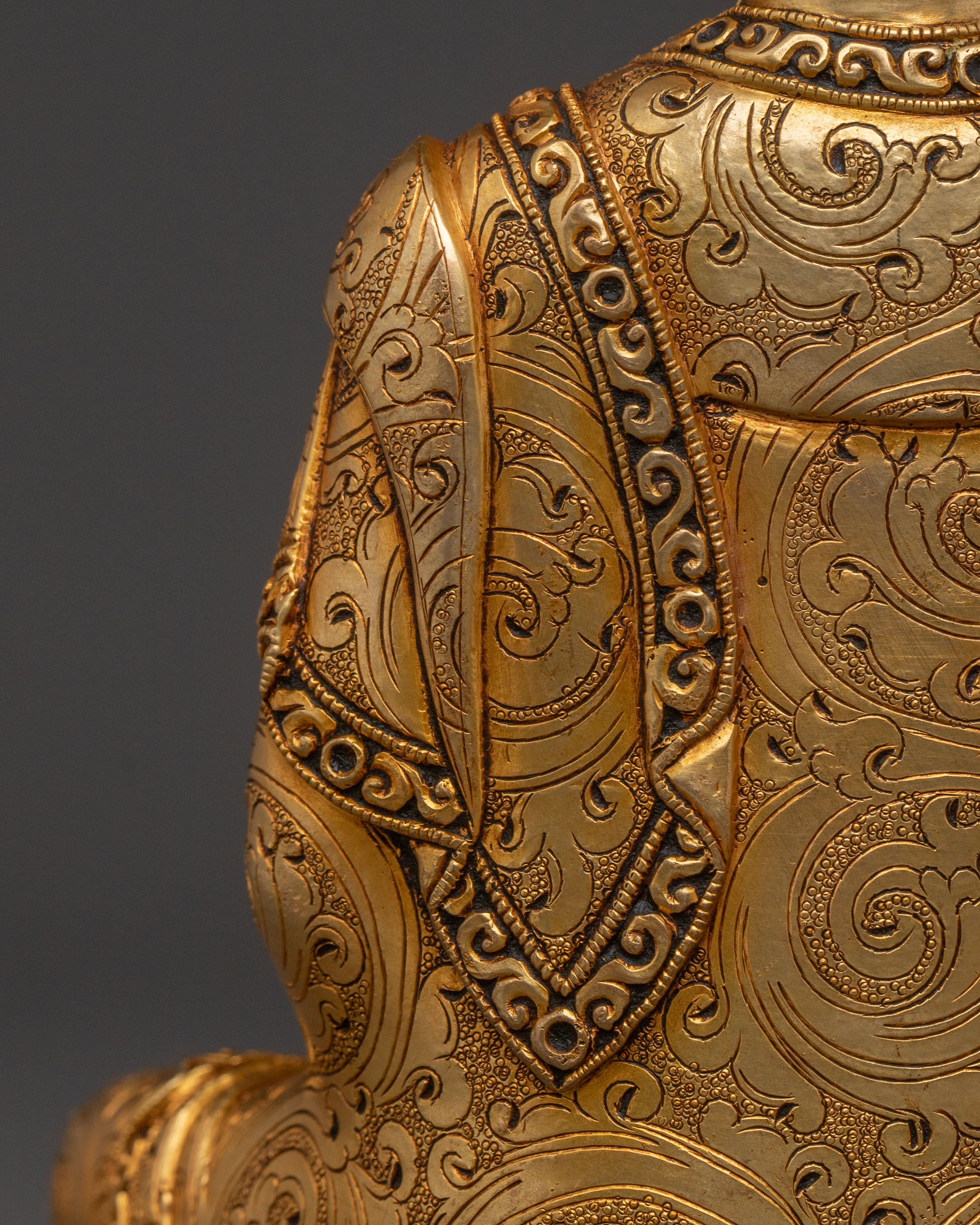 Shakyamuni Buddha Statue: 24K Gold Gilded Copper Rupa
