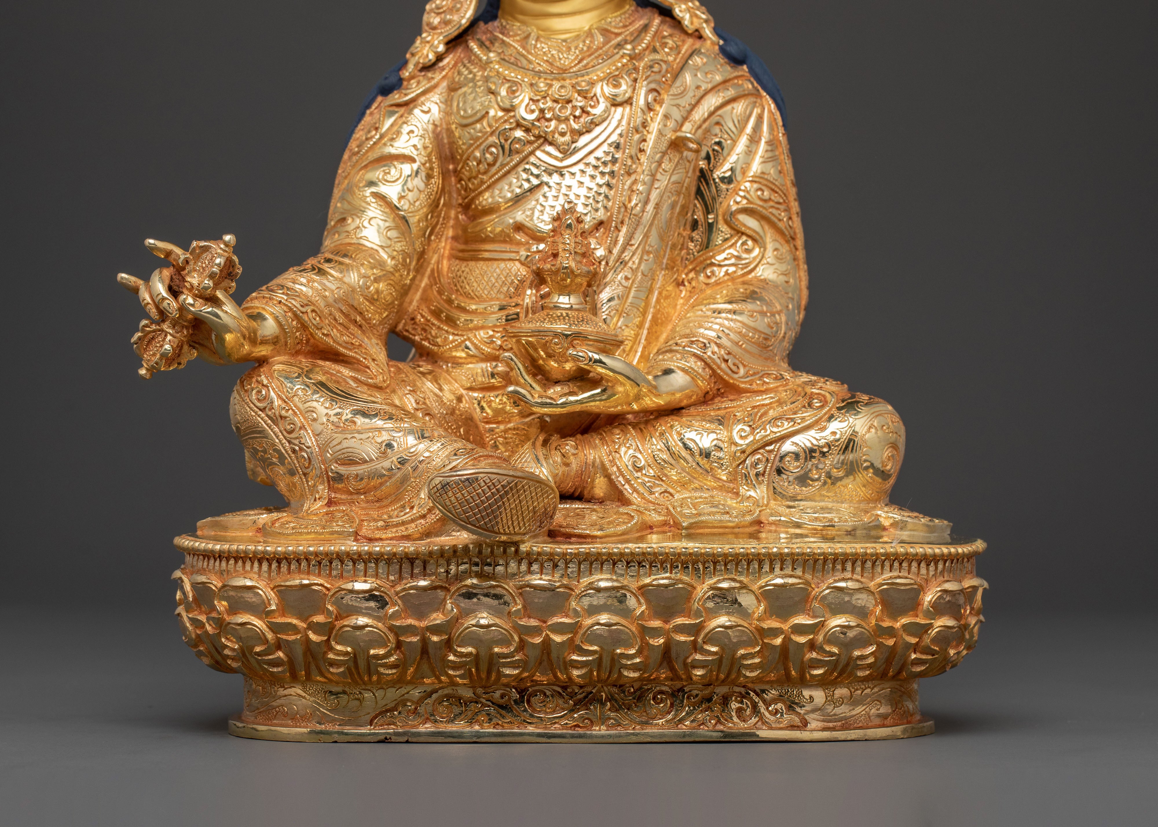Guru Rinpoche Spiritual Statue for Meditation Decor