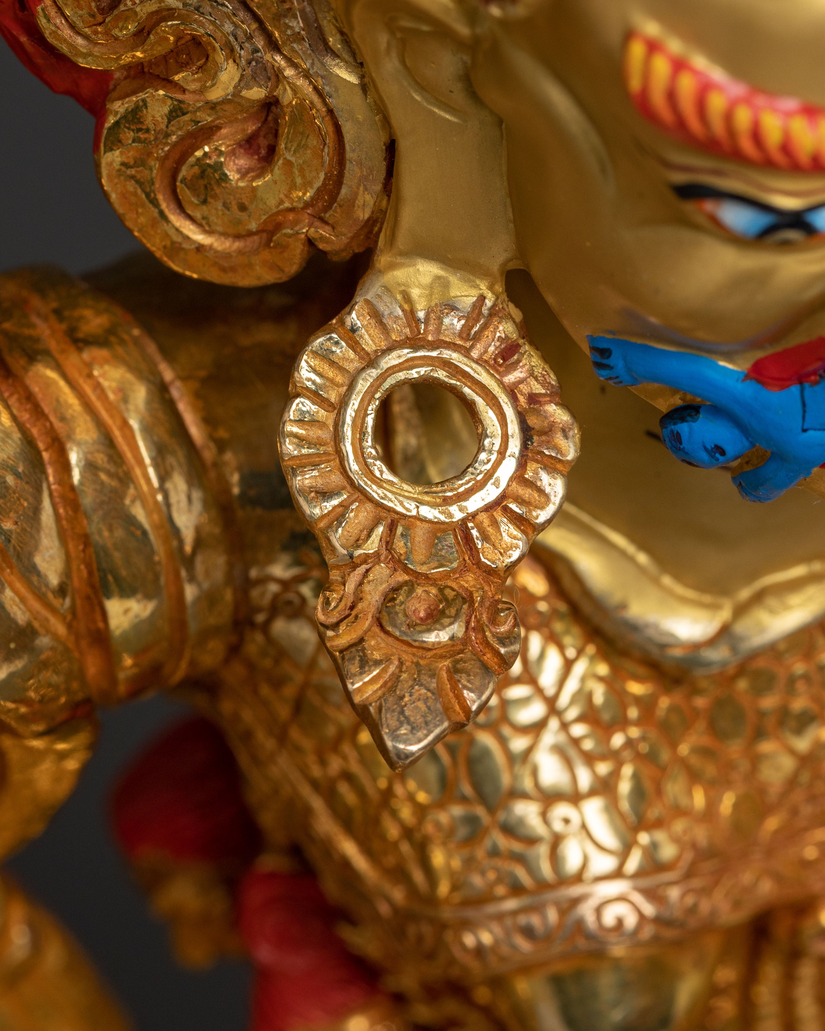 Palden Lhamo Wrathful Protector Statue: Fierce Protector Goddess