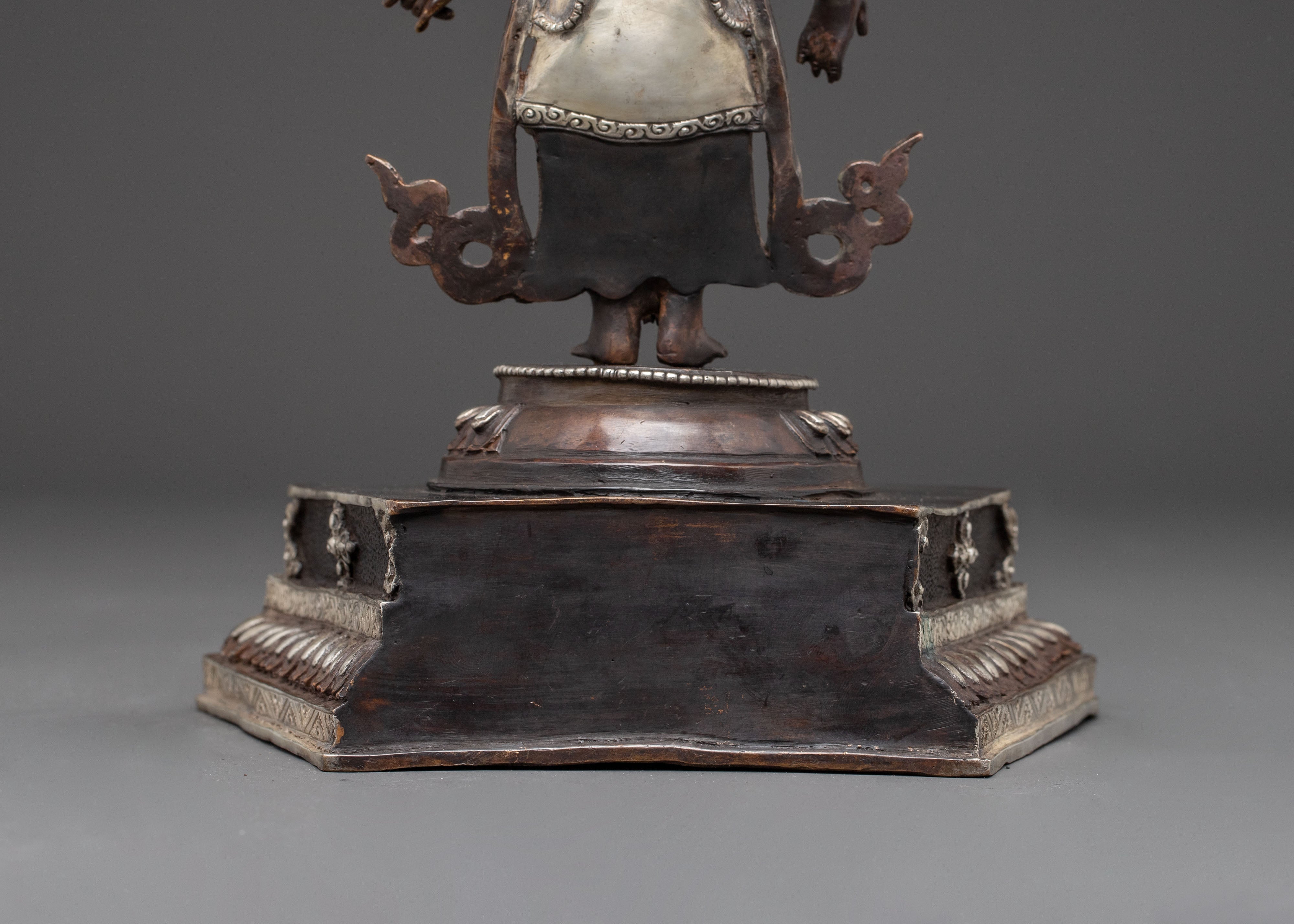 Traditional Oxidized Copper Body Statue of Lokeshwor | Lord of Compassion