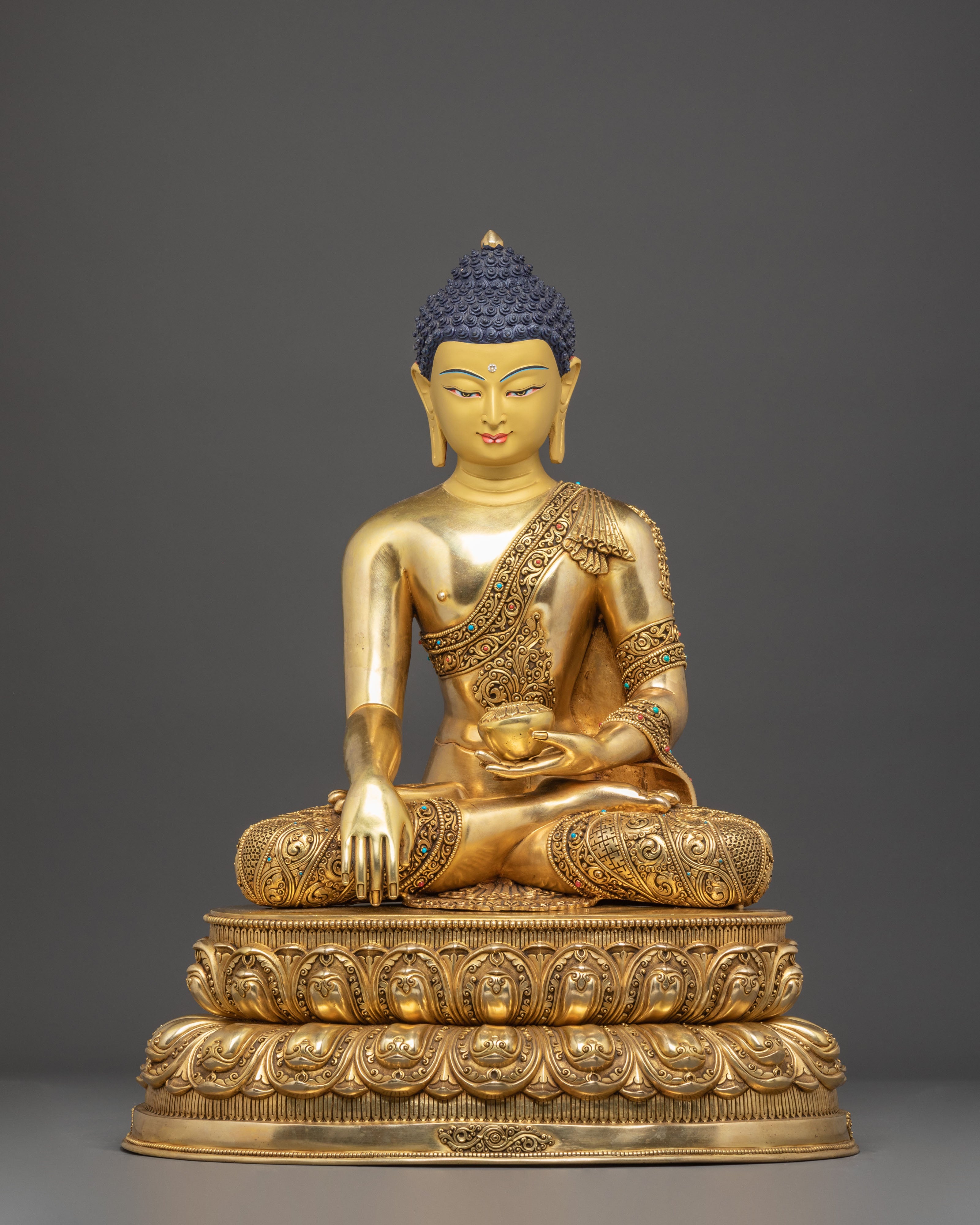 Radiant Statue of Historical Shakyamuni Buddha | Founder of Buddhism