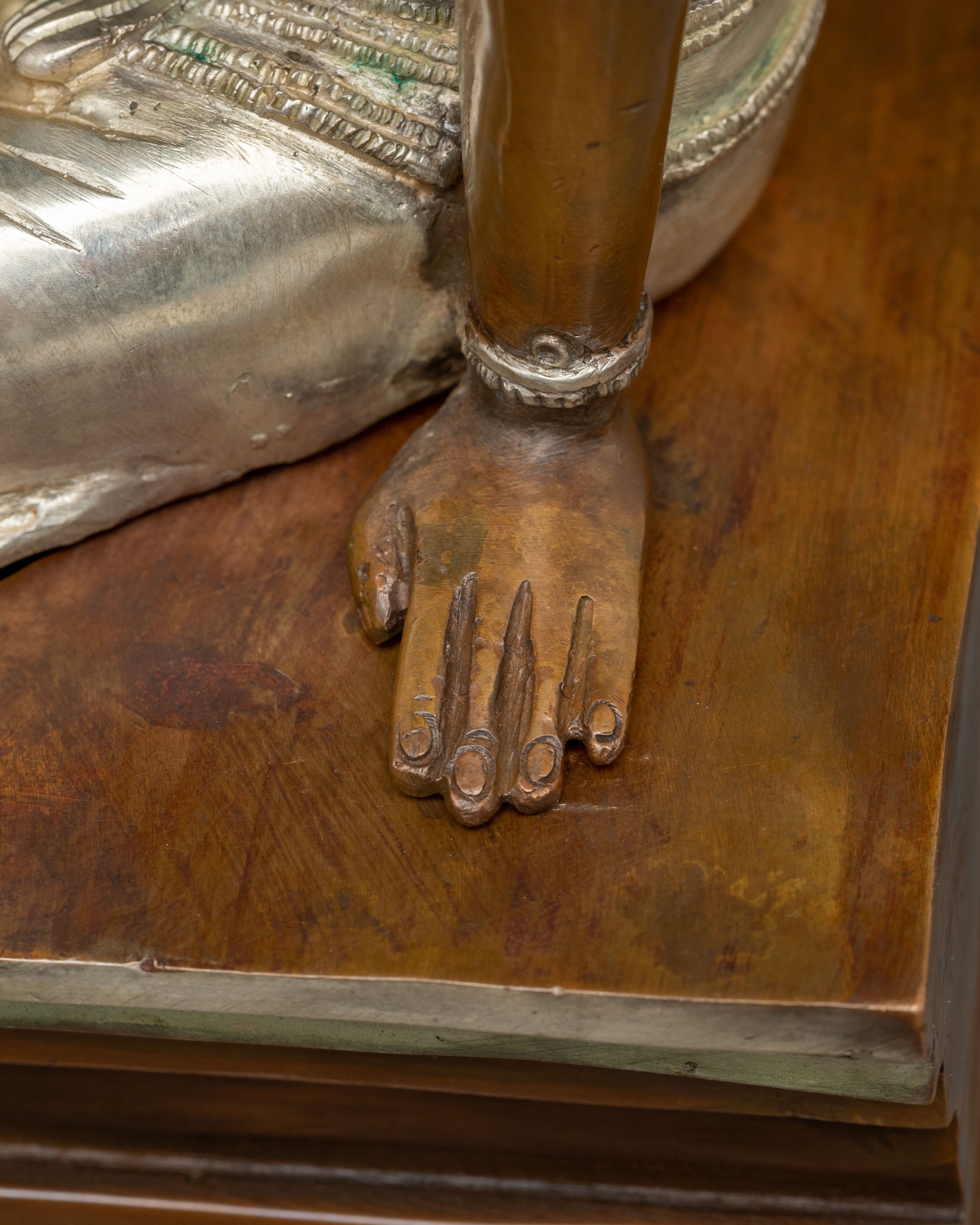 Lokeshwor Statue of Power and Compassion | Meditation Idol