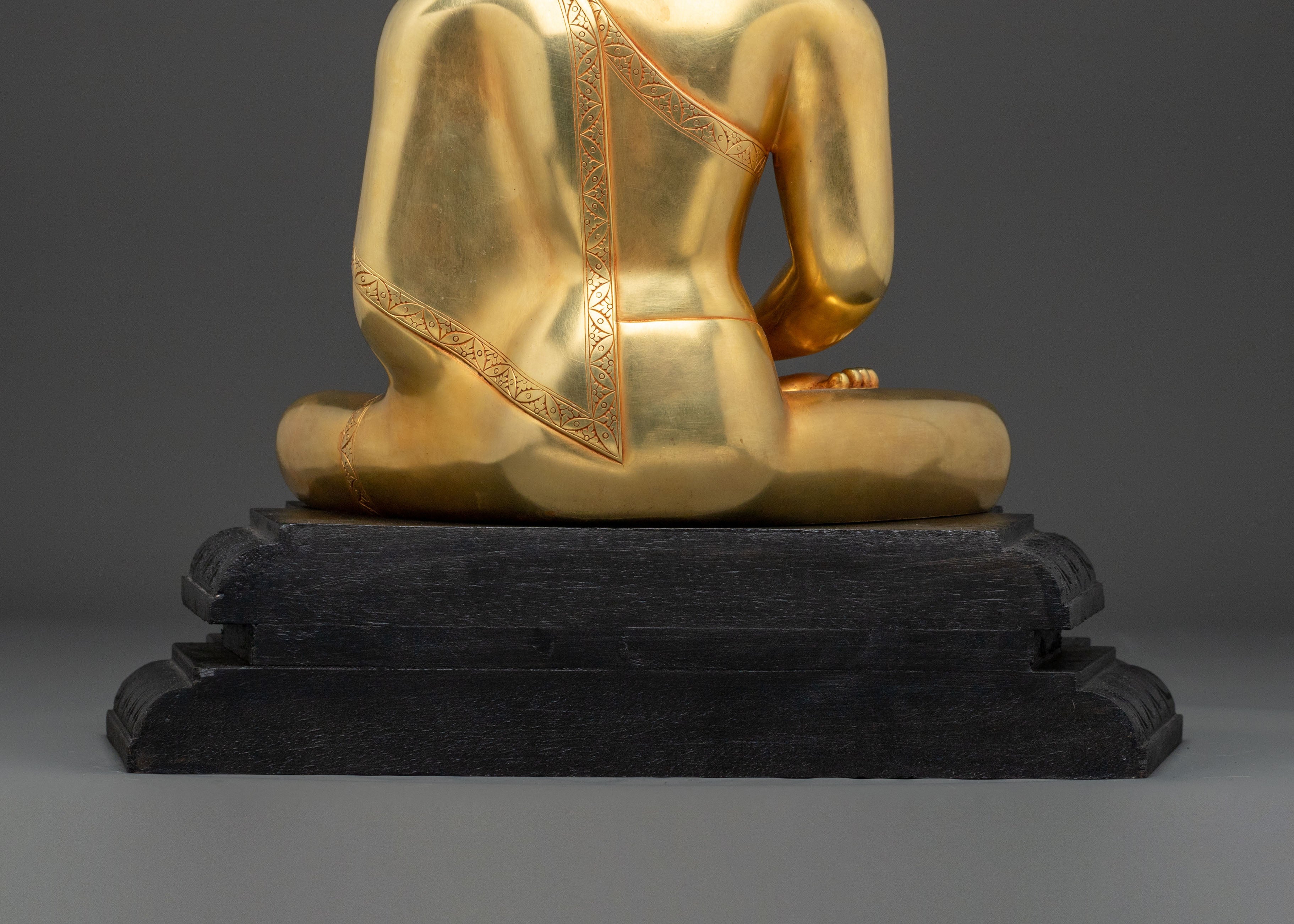 Handcrafted Amitabha Buddha Spiritual Statue for Decor