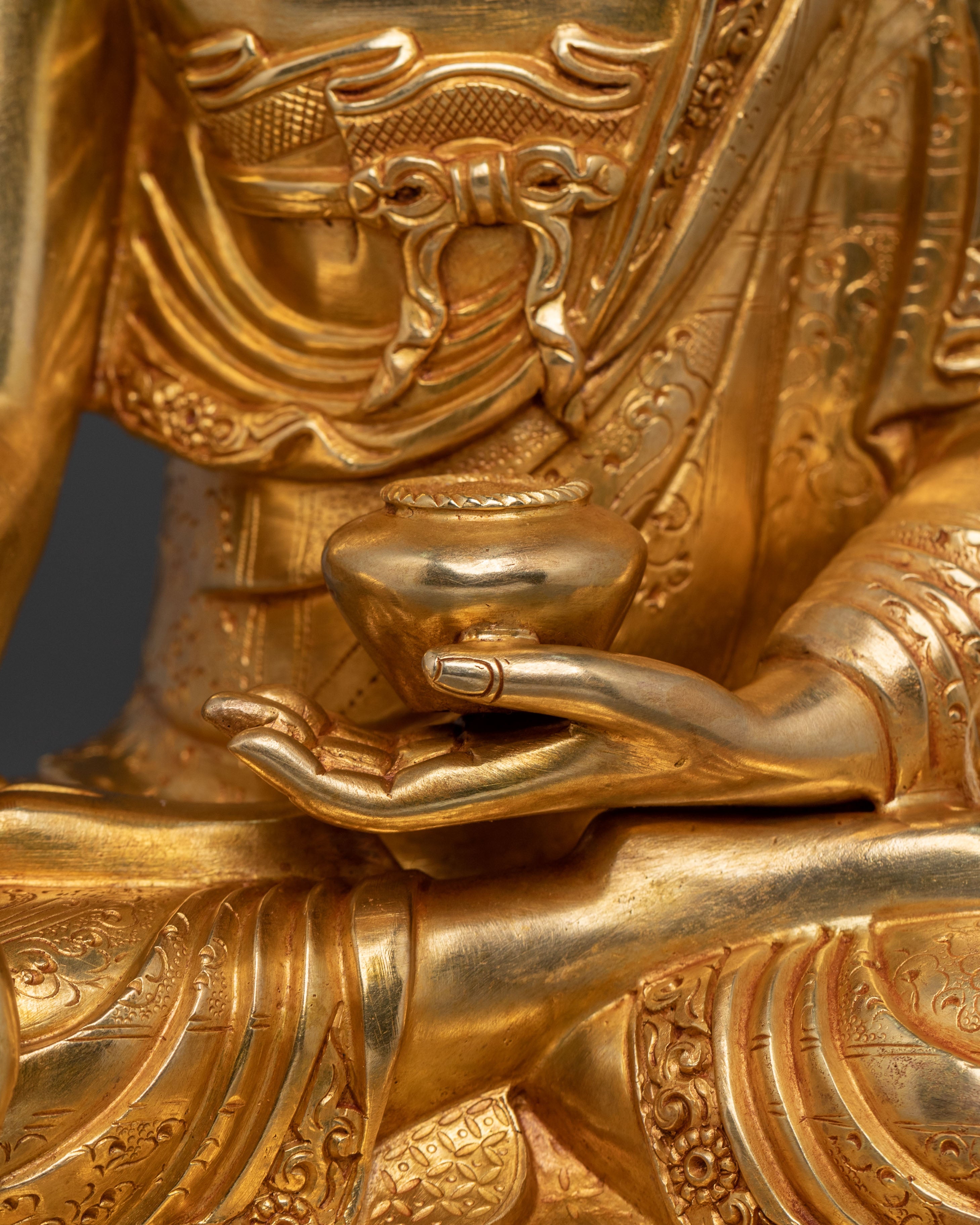 Shakyamuni: Enlightenment Statue of Sacred Buddha