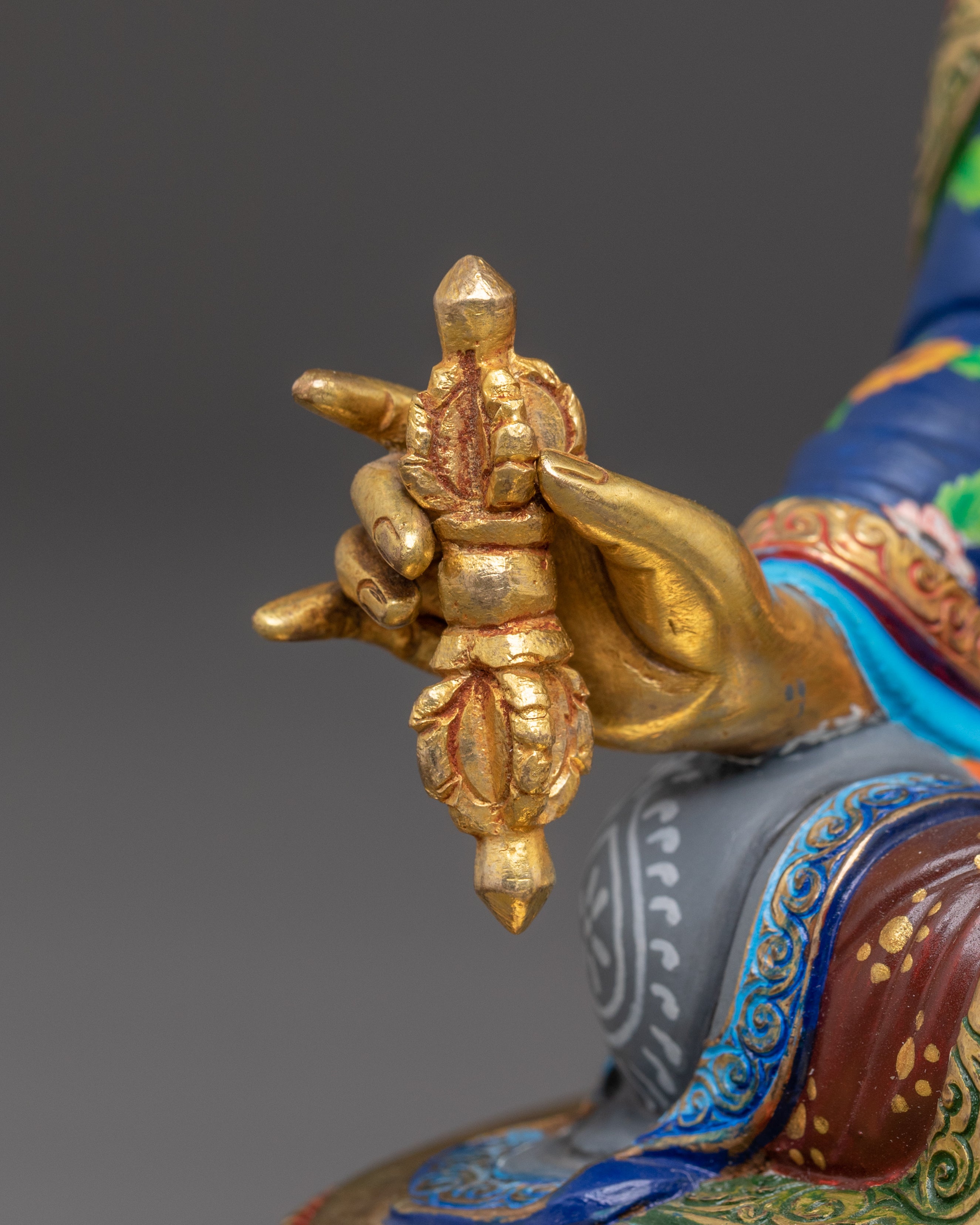 Guru Rinpoche Statue: Tibetan Master Padmasambhava | Vajrayana Teacher