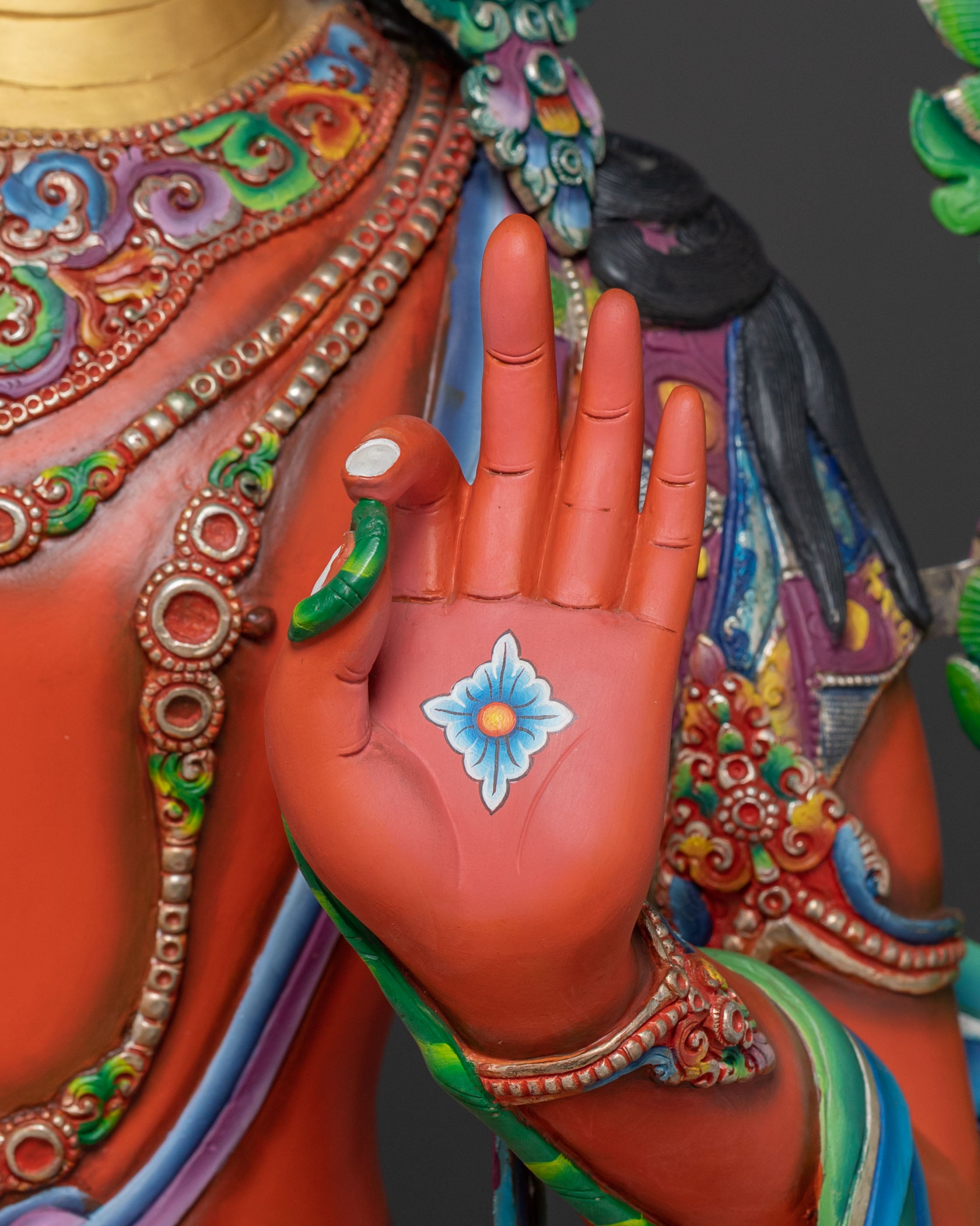 Handcrafted Spiritual Statue of Manjushri – Radiant Gold & Silver