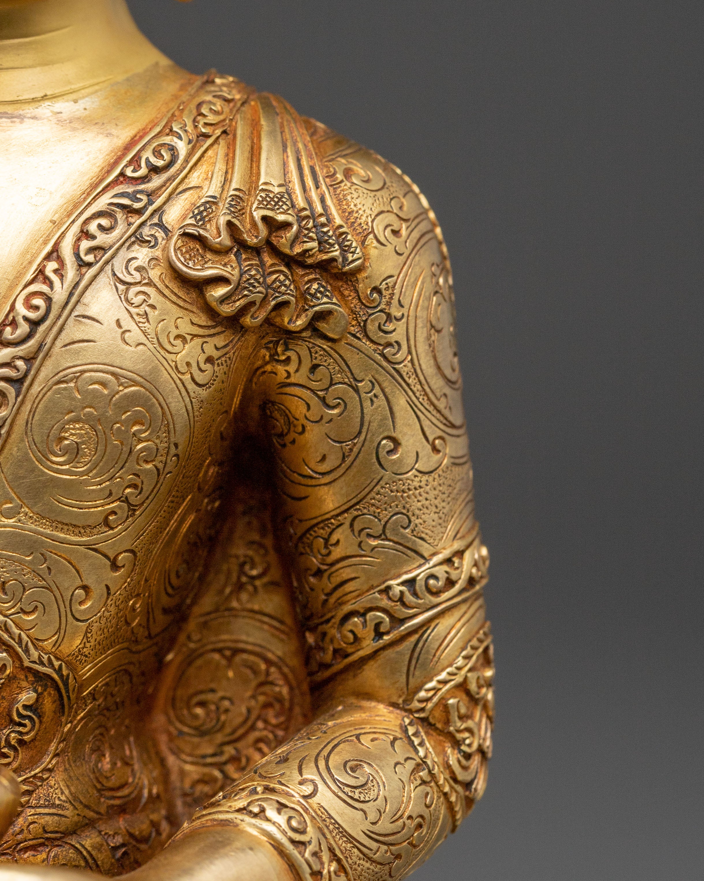 Shakyamuni Buddha Divine Statue - 24K Gold Gilded Figure