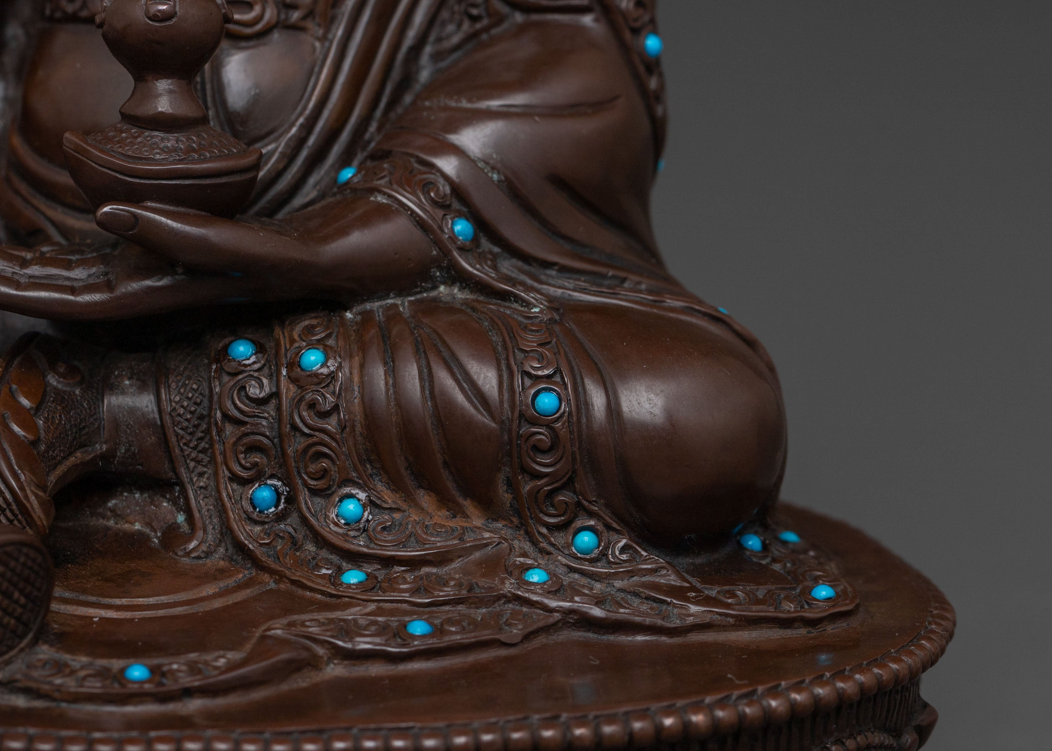 Divine Guru Rinpoche Statue for Enlightenment