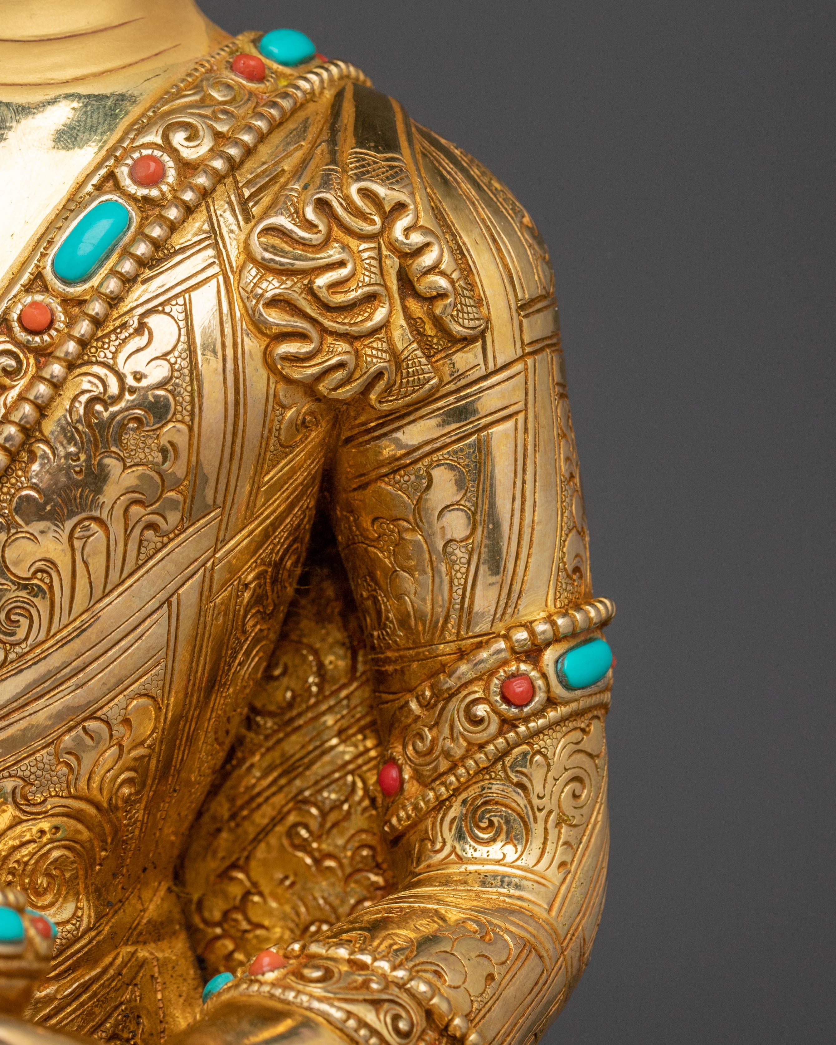 Shakyamuni Buddha Spiritual Golden Statue | Buddhist Shrine Decor