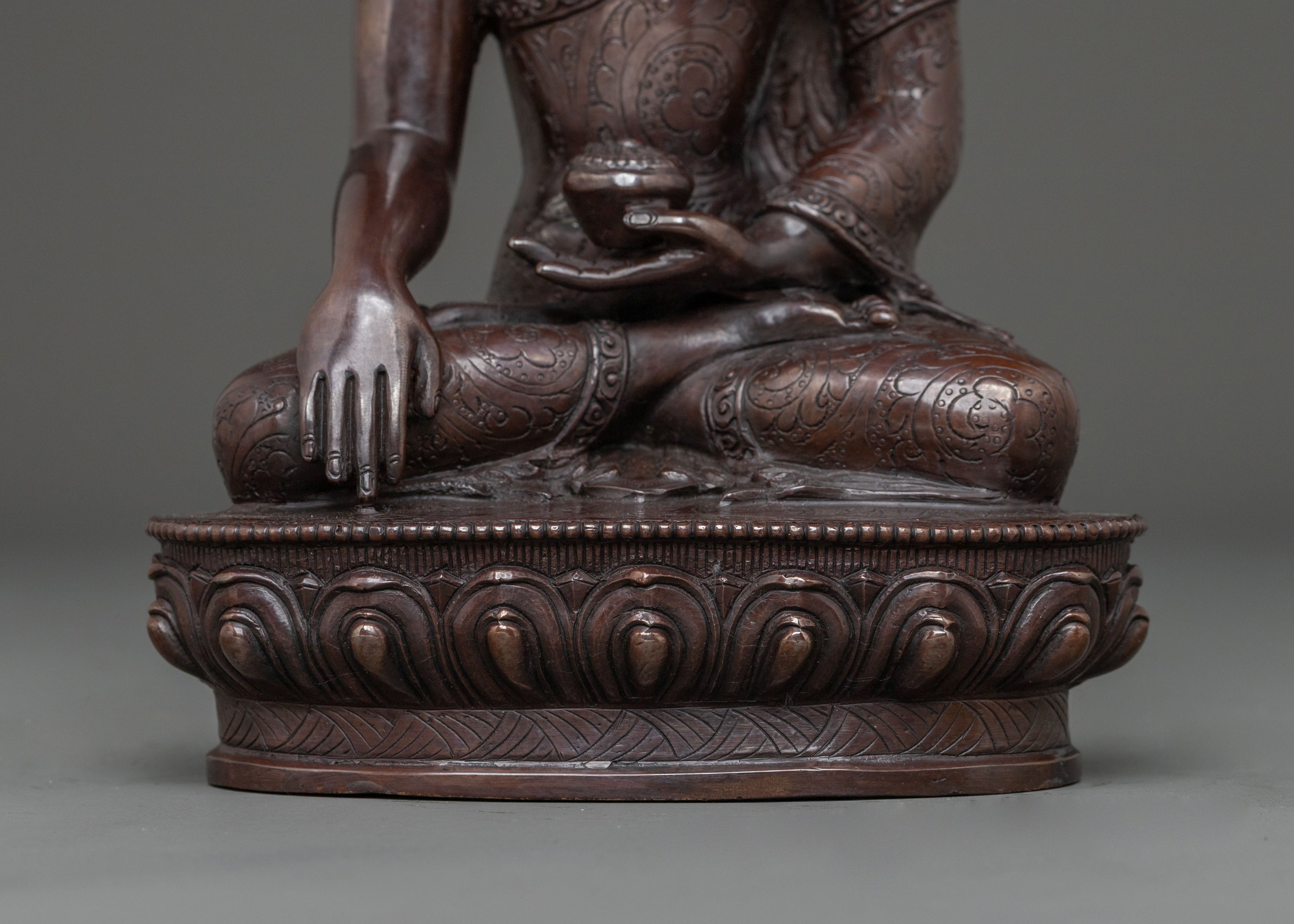 Gautama Buddha Meditation Altar Statue in Oxidized Copper