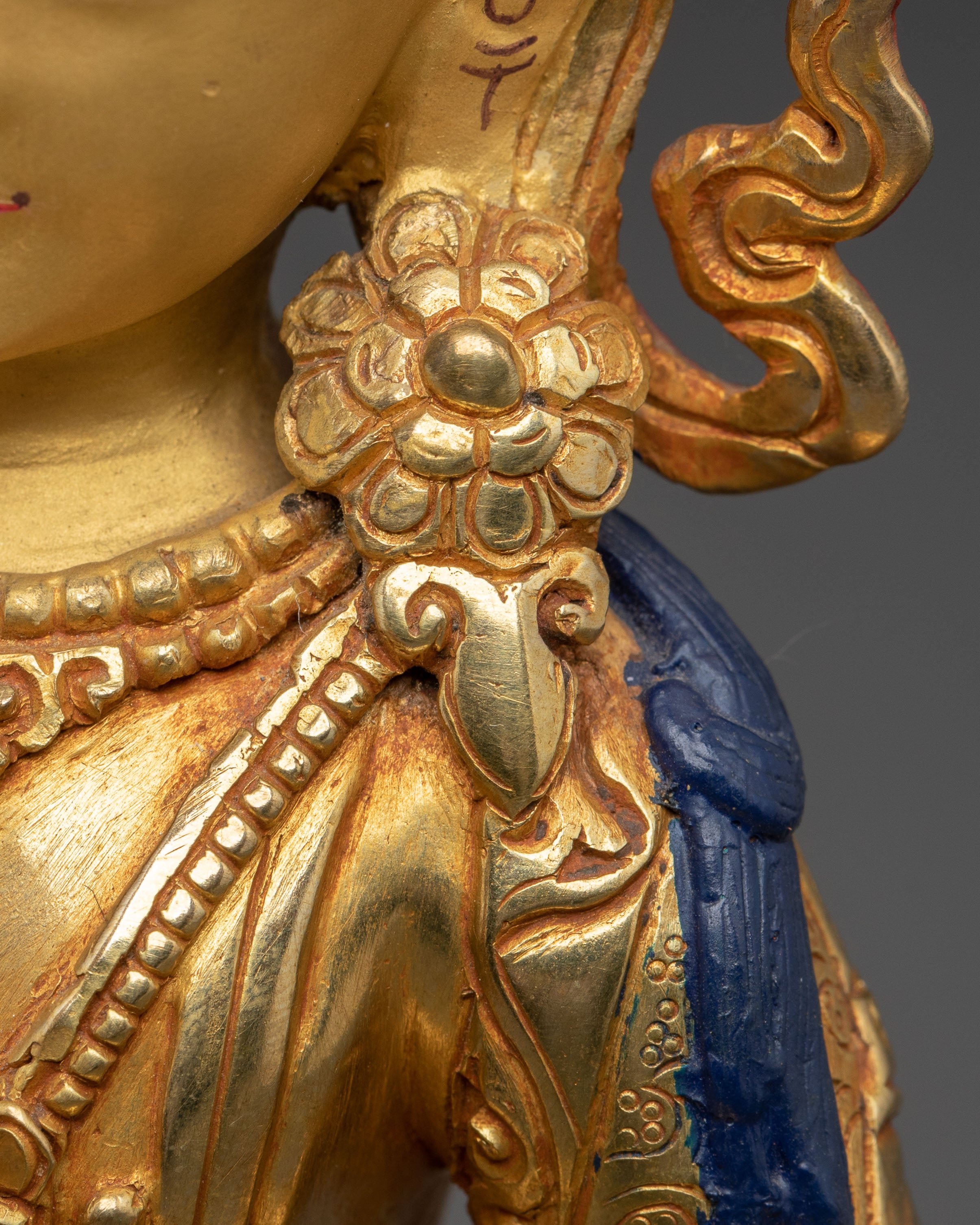 Himalayan Vajrasattva Statue | Symbol of Purification