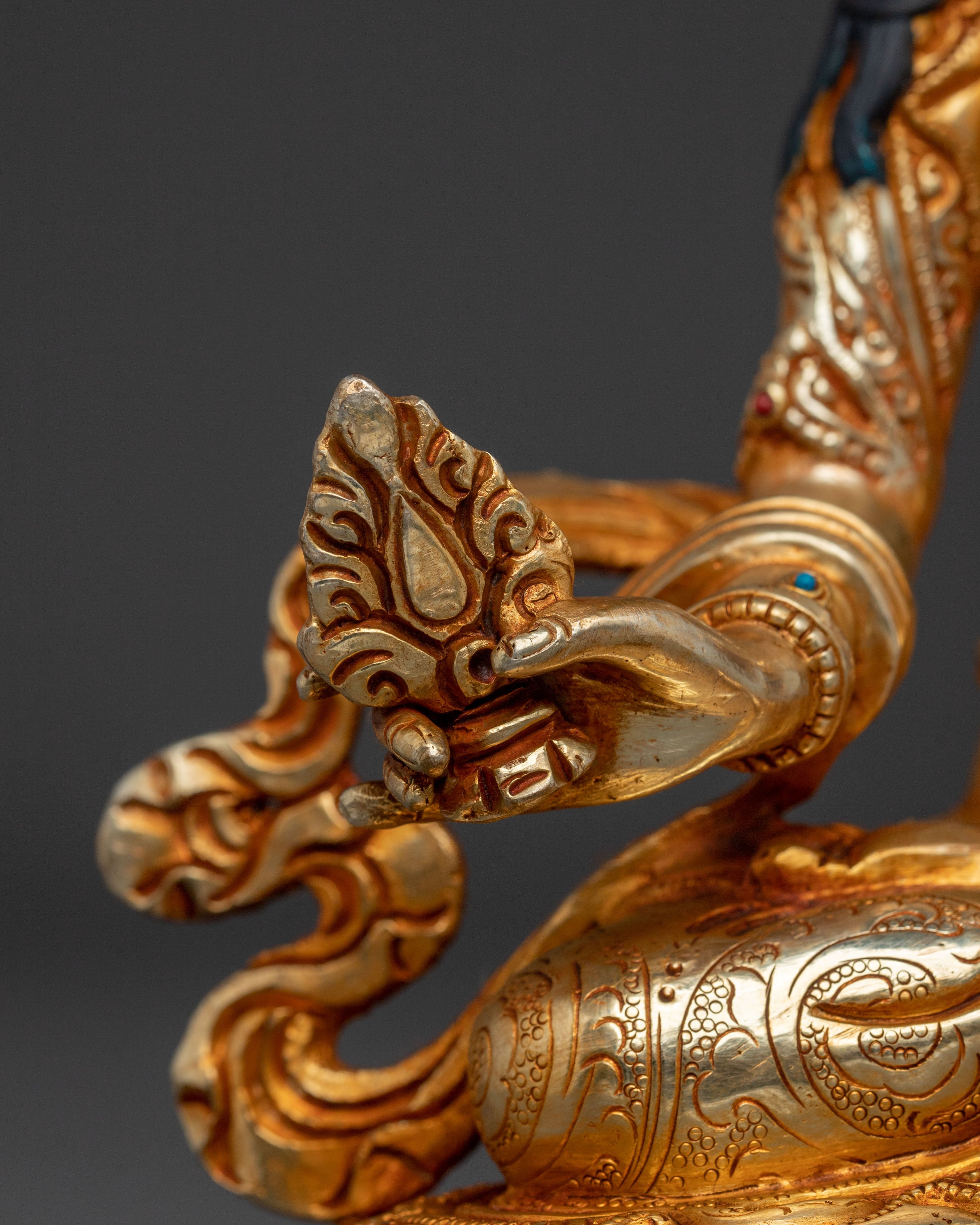 Dukar Statue | 24K Gold Gilded Buddhist Goddess