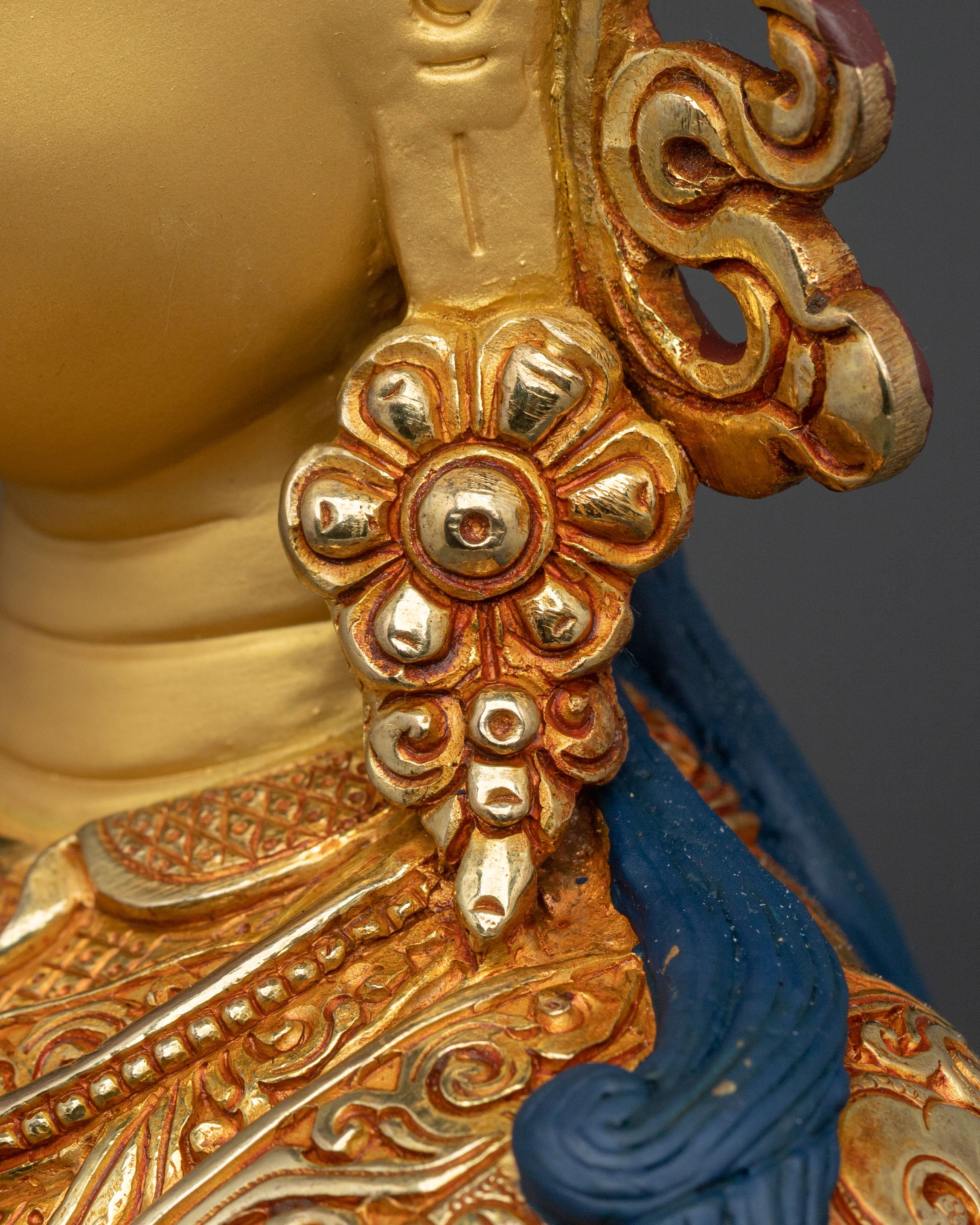 Guru Rinpoche Sacred Statue | Lotus Born Master
