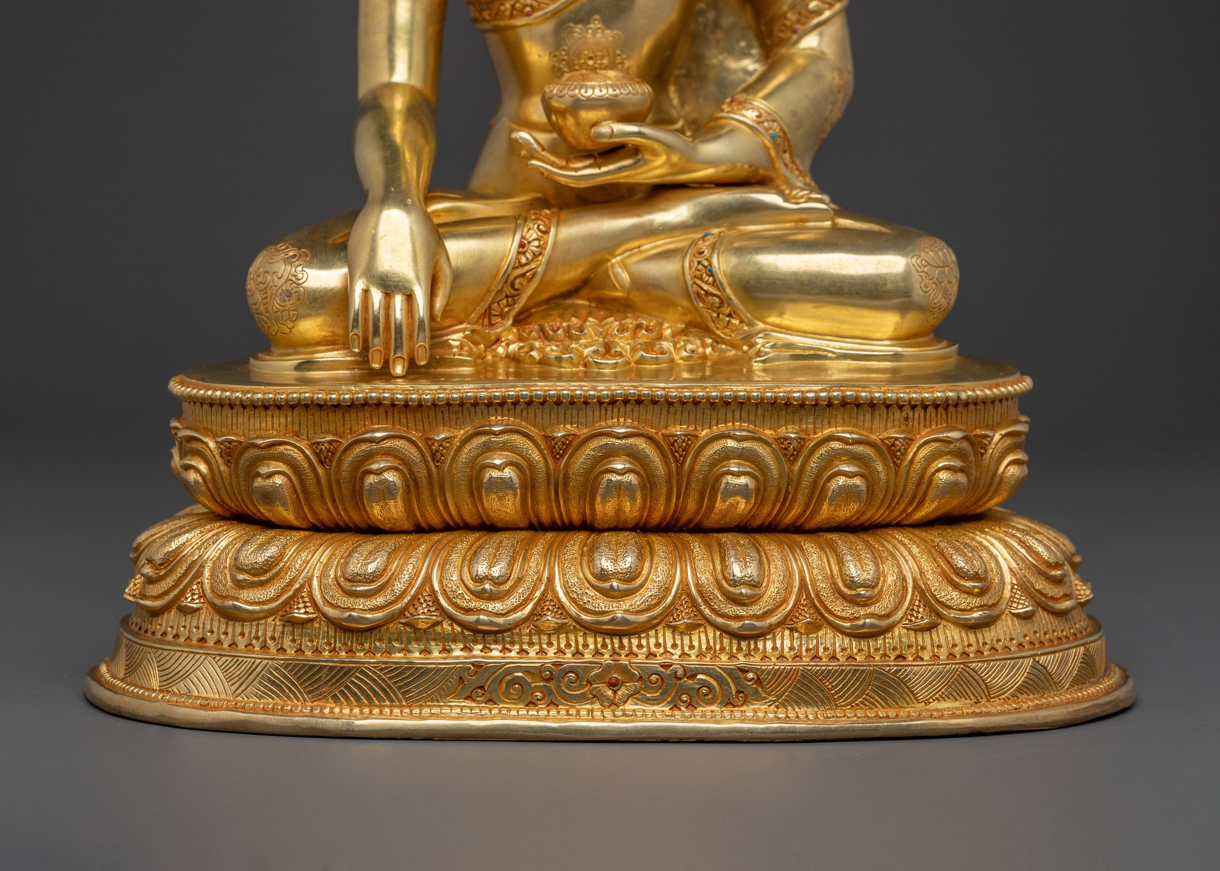 Shakyamuni Buddha Golden Statue | Sacred Decor