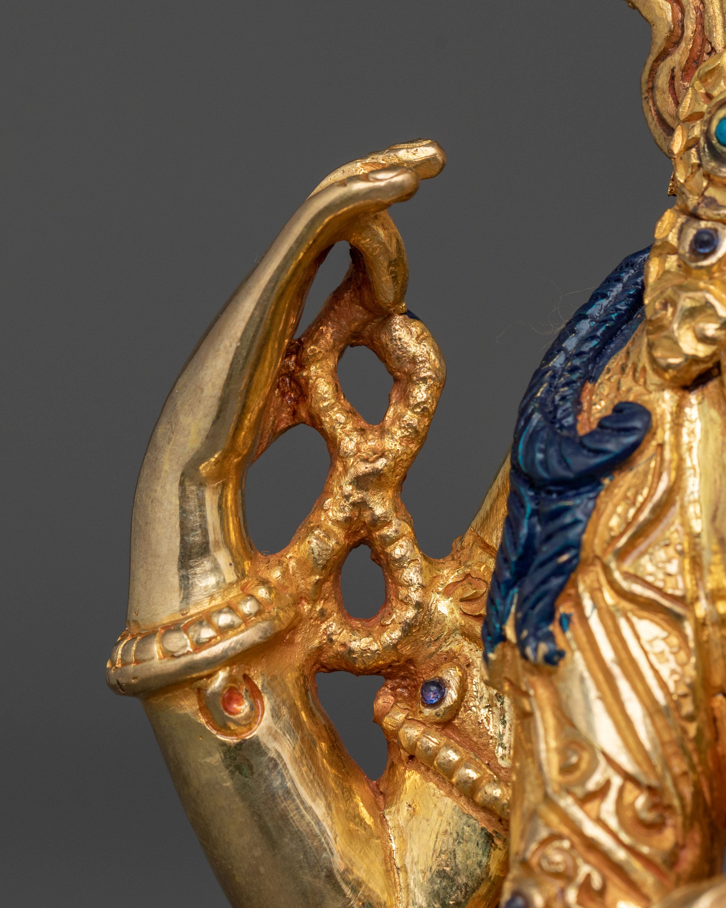 Chenrezig Statue | Symbol of Divine Compassion
